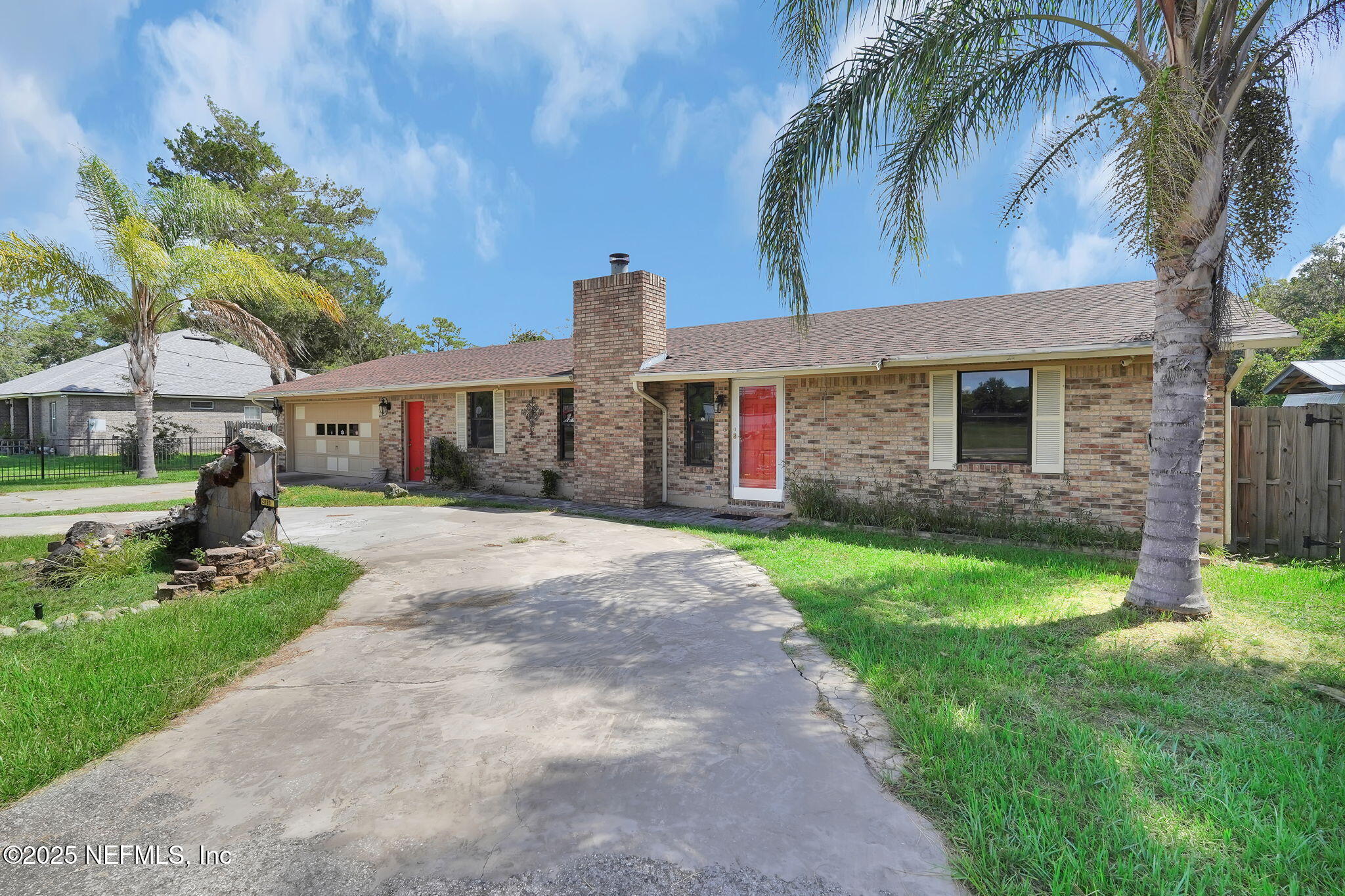 2093 PALMETTO Street