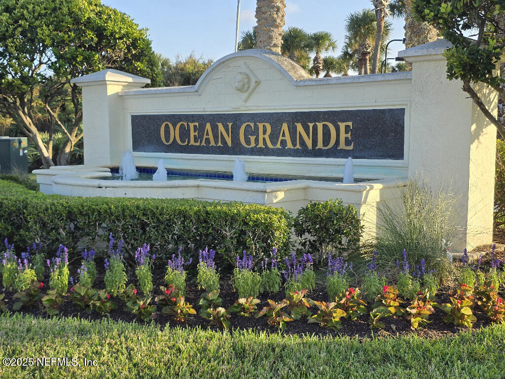 215 S OCEAN GRANDE Drive 302