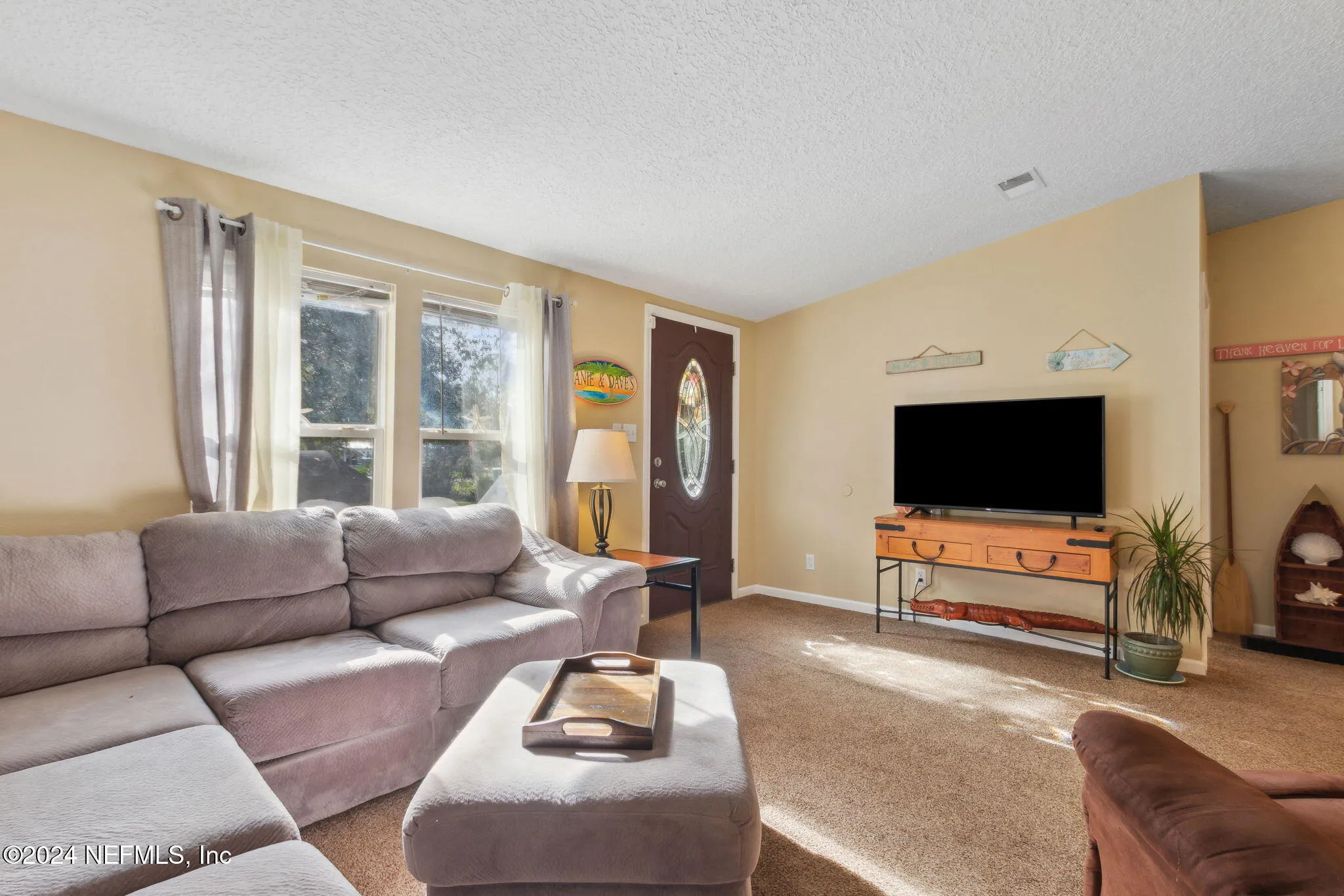 Fernandina Beach, Florida 32034, United States, 4 Bedrooms Bedrooms, ,3 BathroomsBathrooms,Residential,Active,29737