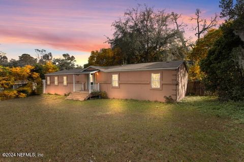 A home in Jacksonville