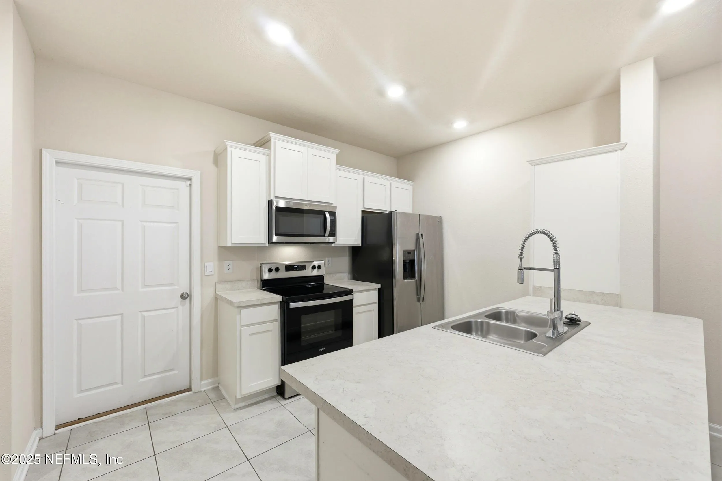 Yulee, Florida 32097, United States, 2 Bedrooms Bedrooms, ,3 BathroomsBathrooms,Residential,Active,228285