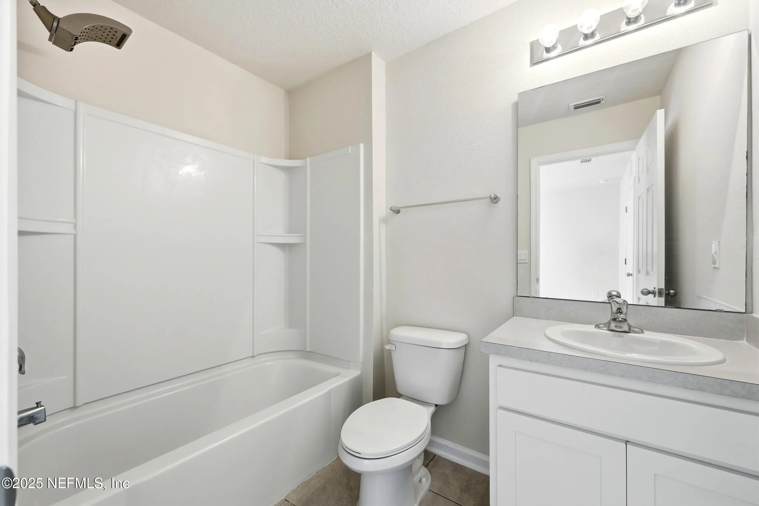 Yulee, Florida 32097, United States, 2 Bedrooms Bedrooms, ,3 BathroomsBathrooms,Residential,Active,228285