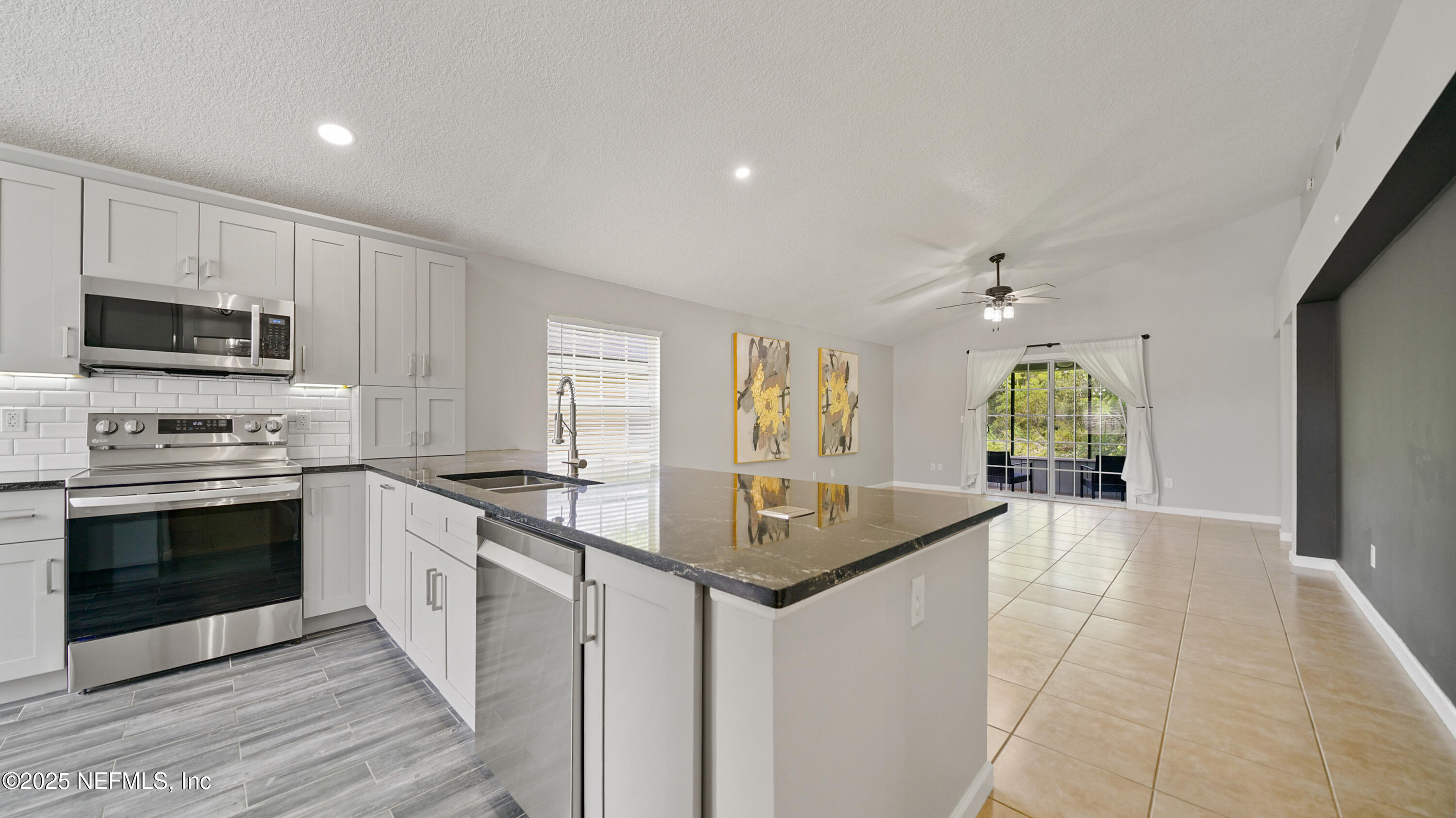 9519 THORNABY Lane