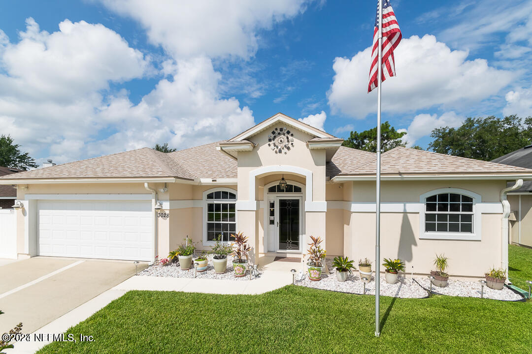 Green Cove Springs, FL home for sale located at 3028 Southbank Circle, Green Cove Springs, FL 32043