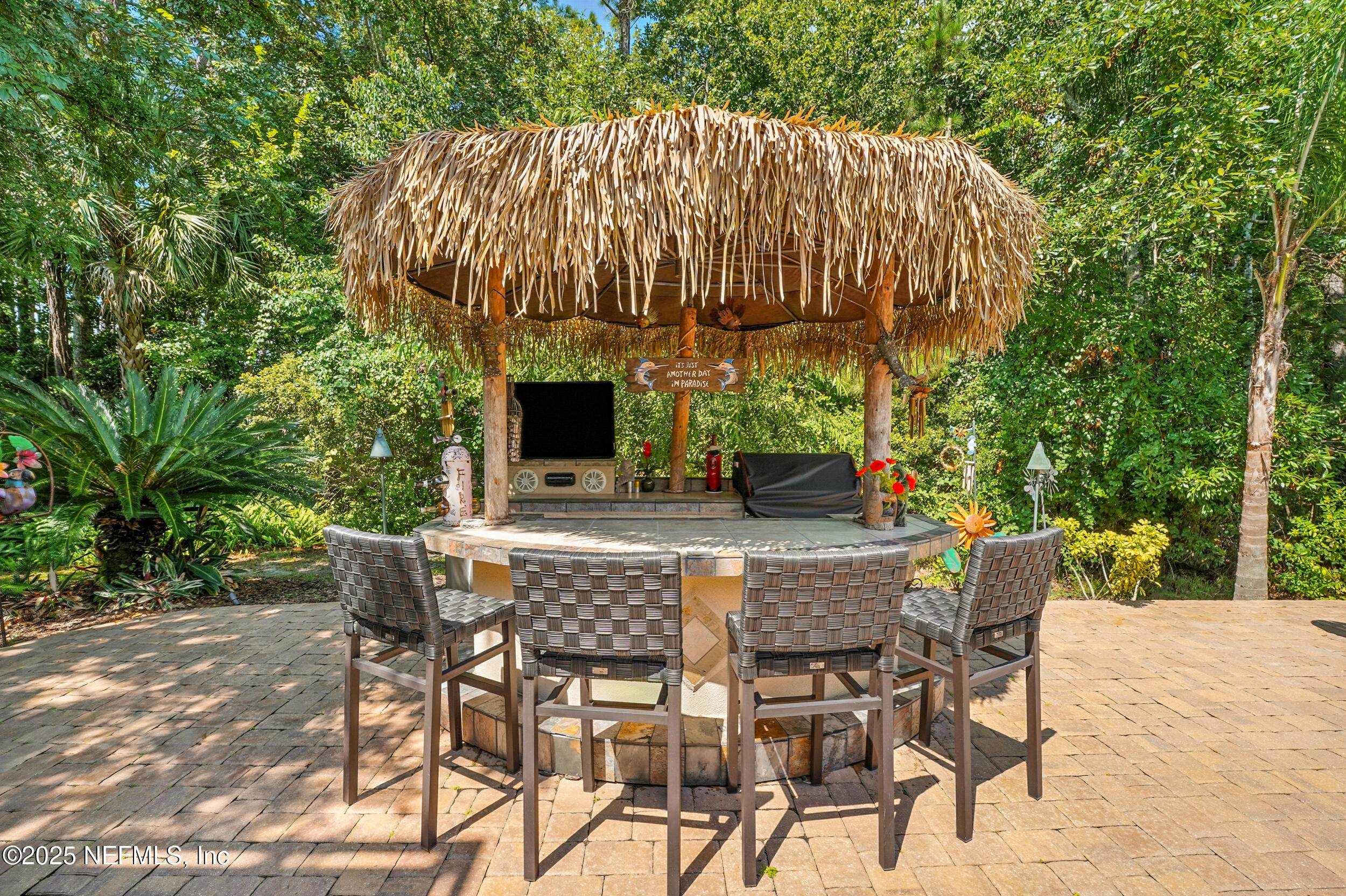 104 TWIN CEDAR Court