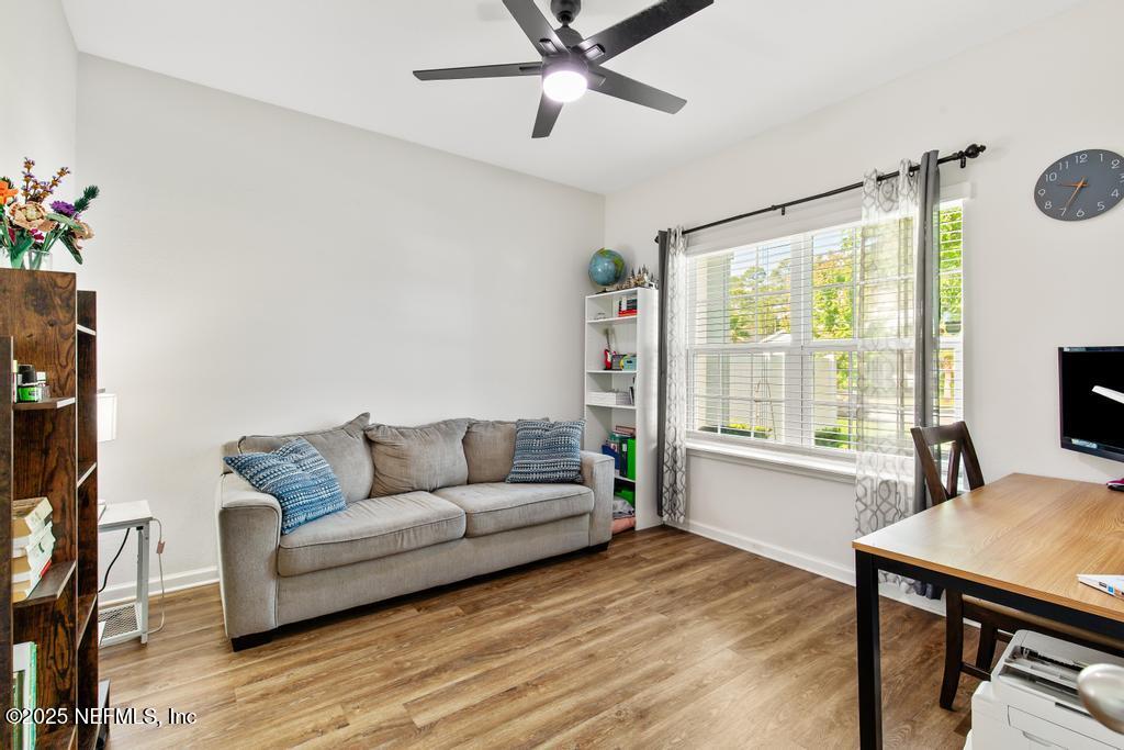 97159 HARBOR CONCOURSE Circle