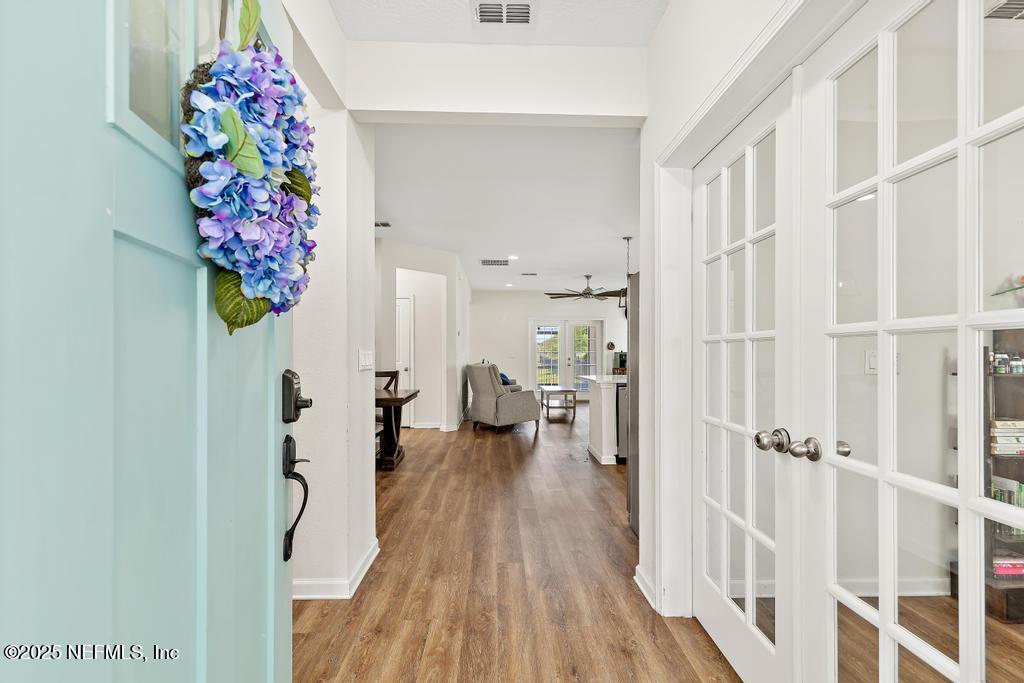 97159 HARBOR CONCOURSE Circle