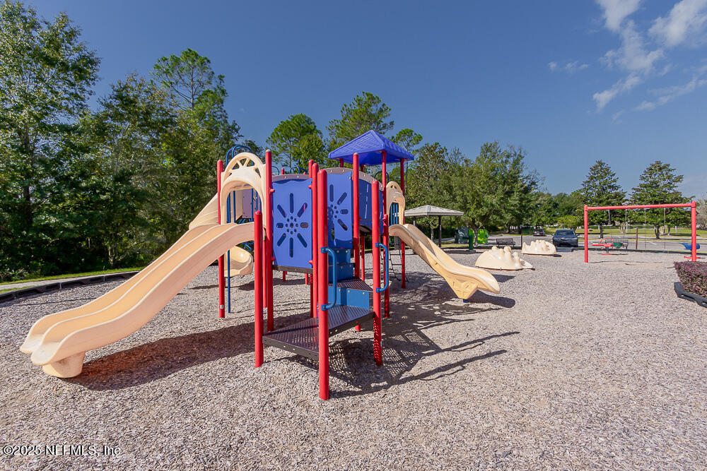 4599 PLANTATION OAKS Boulevard