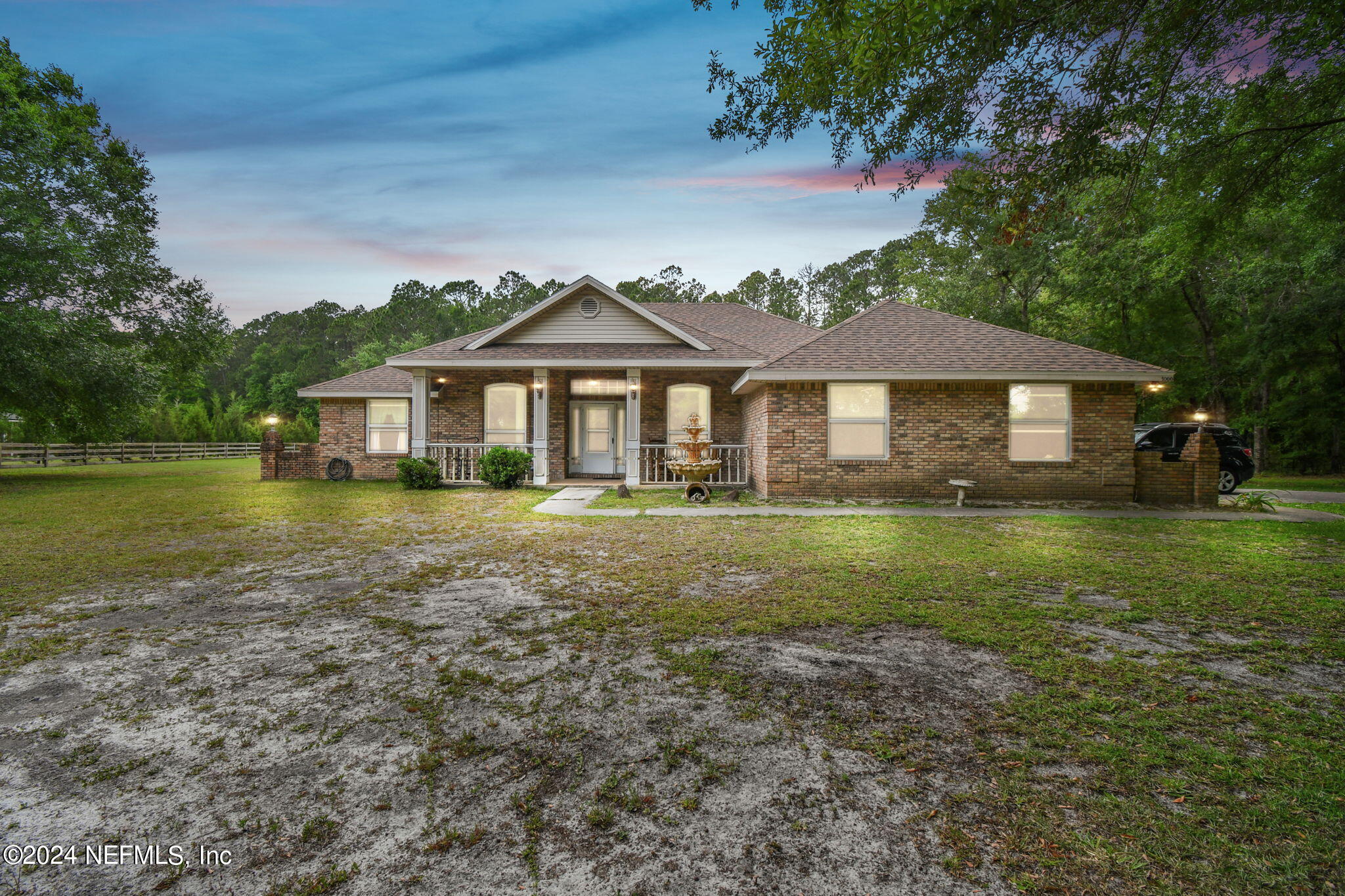 Jacksonville, FL home for sale located at 1000 County Road 217, Jacksonville, FL 32234