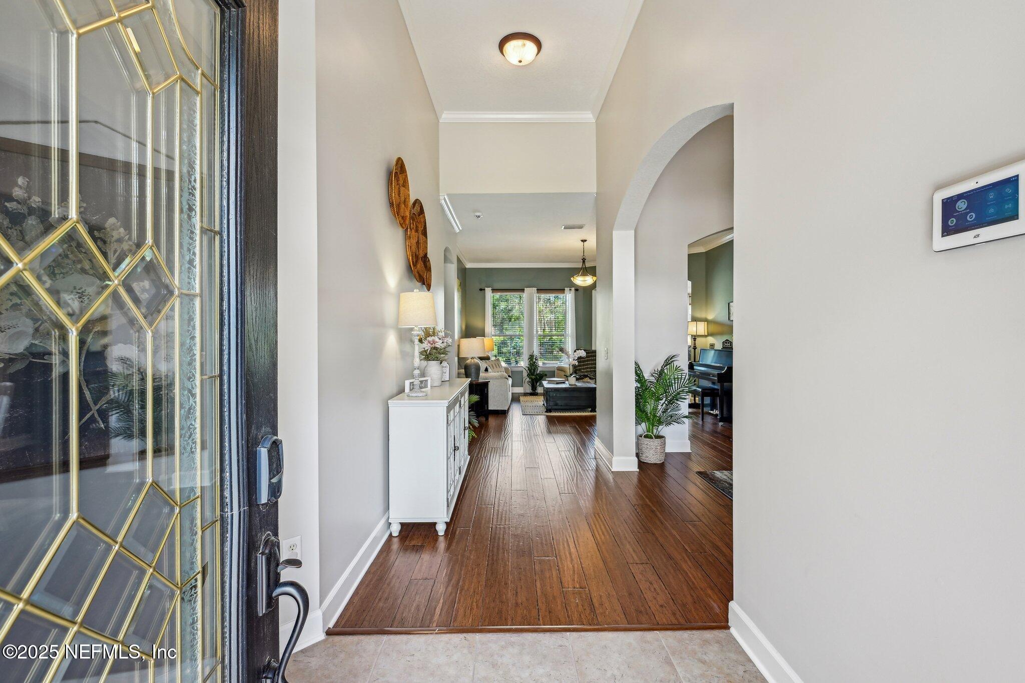 2287 LINKS Drive