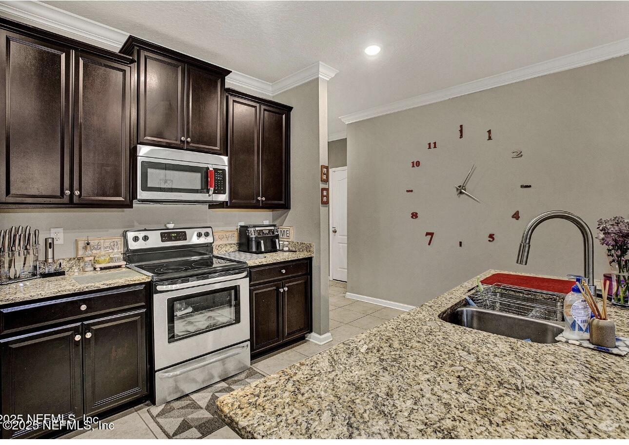 10113 DOGWOOD CREEK Drive