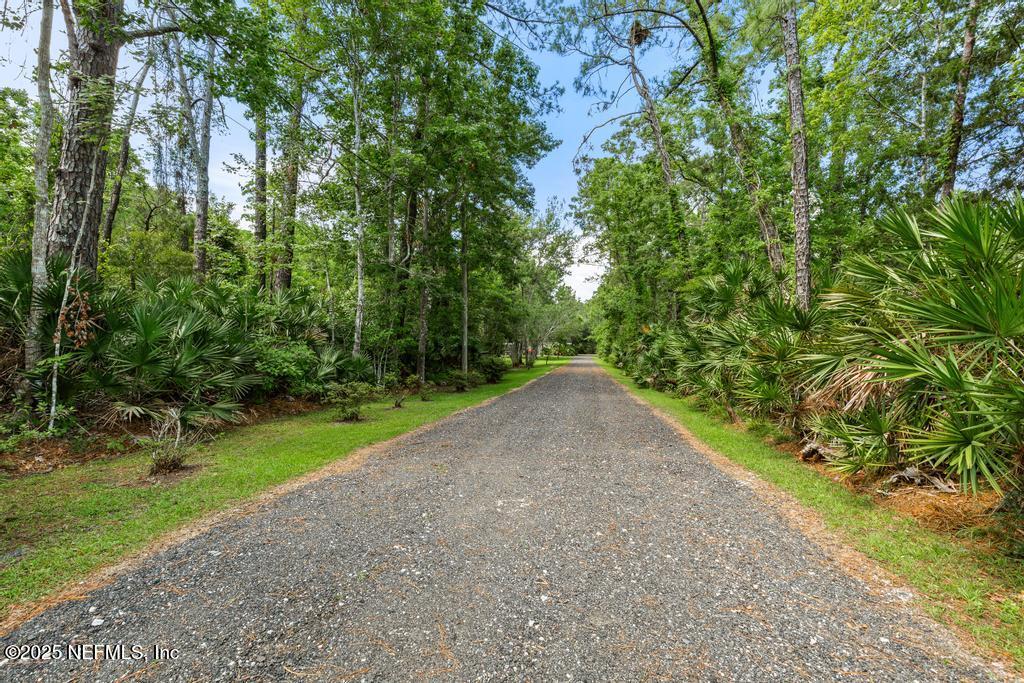 6672 CROOKED CREEK Lane