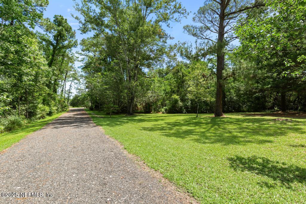 6672 CROOKED CREEK Lane