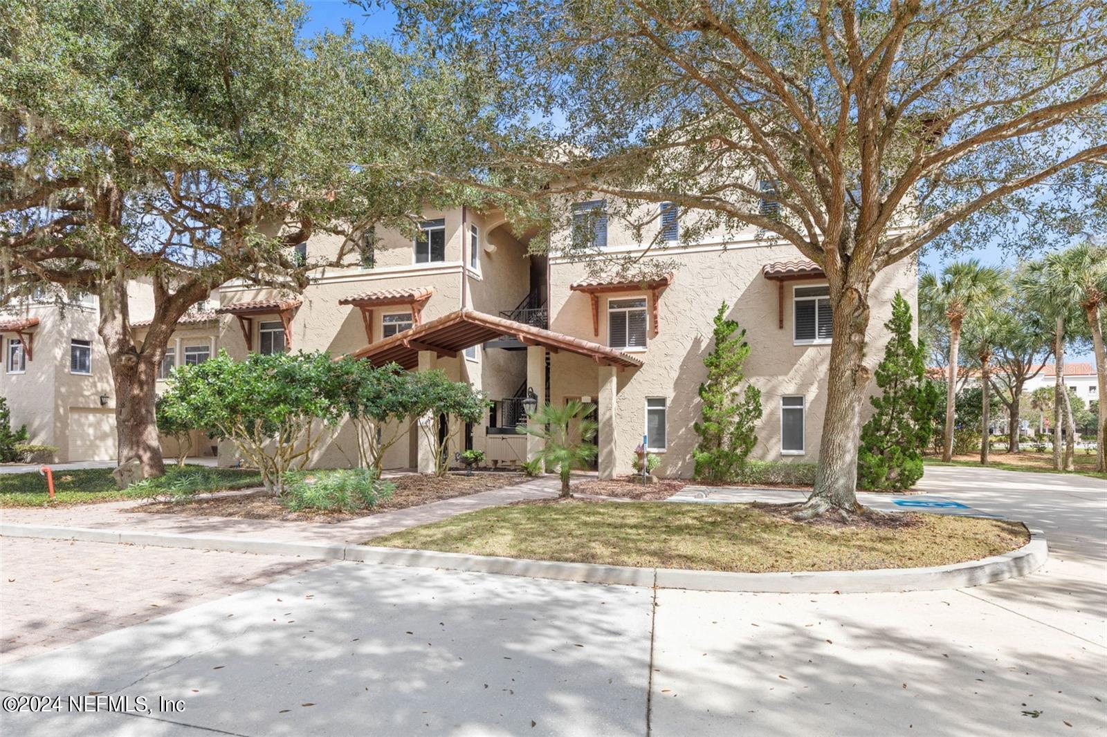 Palm Coast, FL home for sale located at 114 Club House Drive Unit 206, Palm Coast, FL 32137