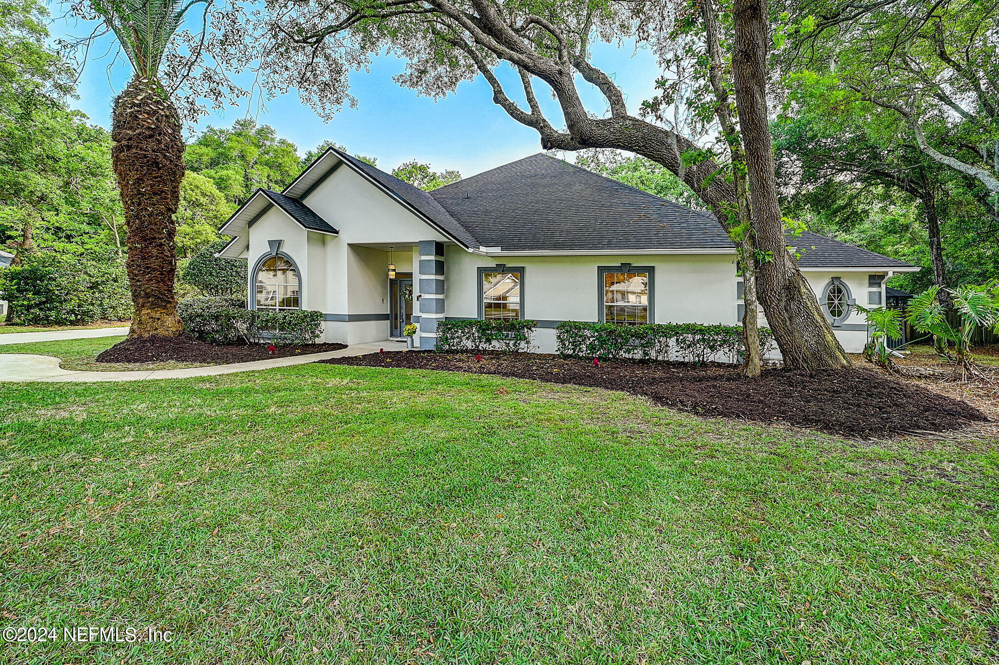 St Augustine, FL home for sale located at 3317 Woodbury Court, St Augustine, FL 32086