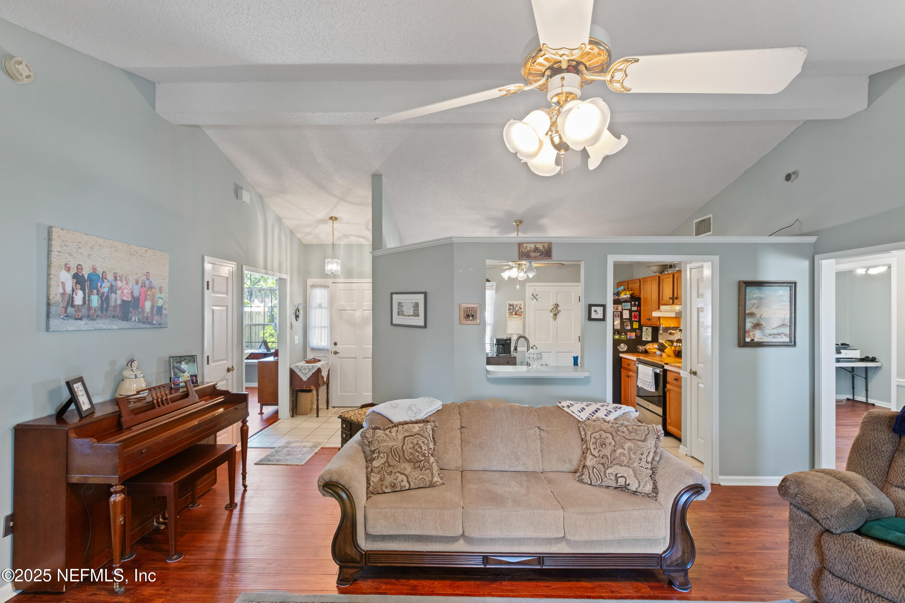 967 W MISTY MOUNTAIN Drive