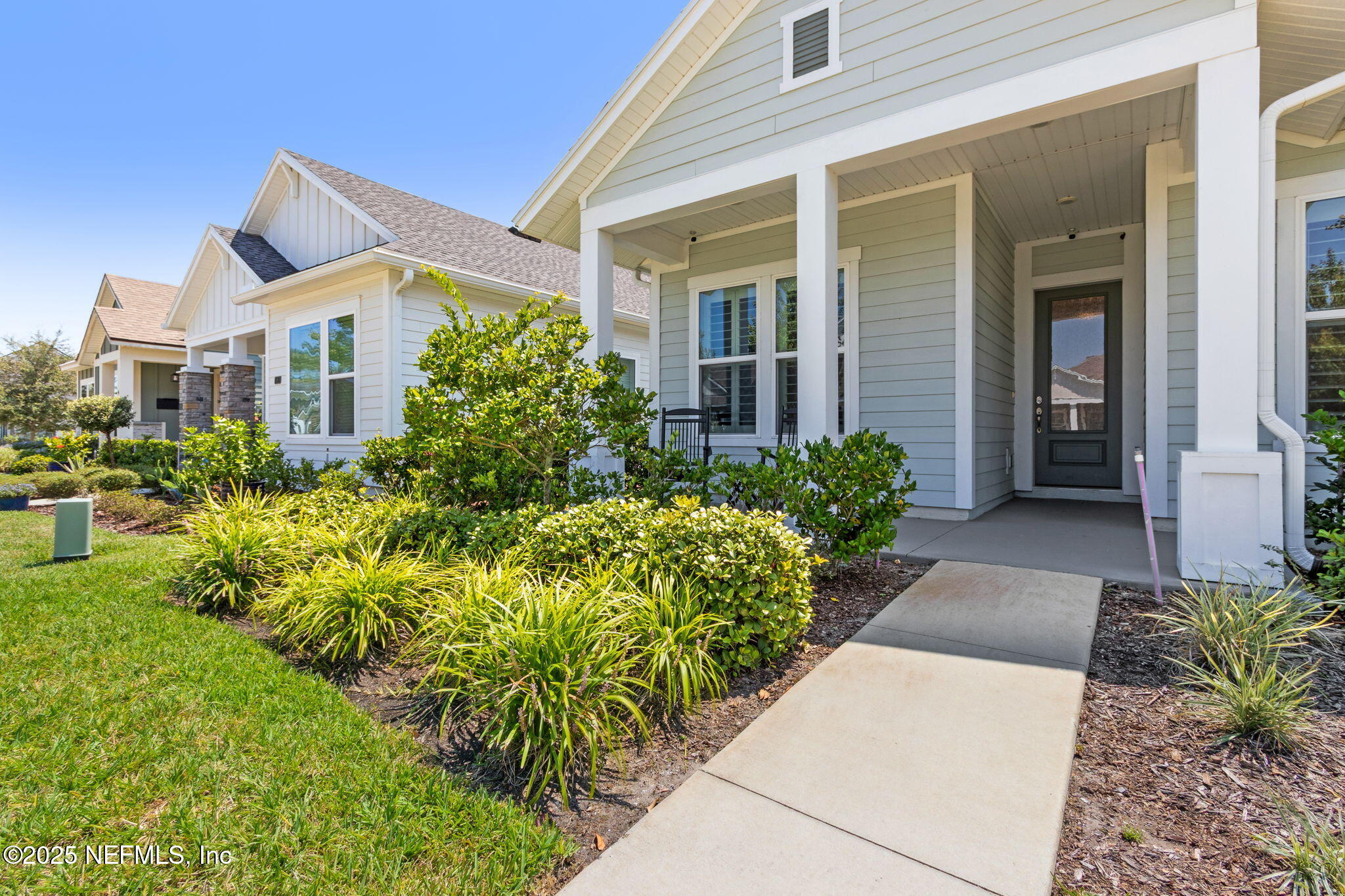 77 PARK CENTER Avenue