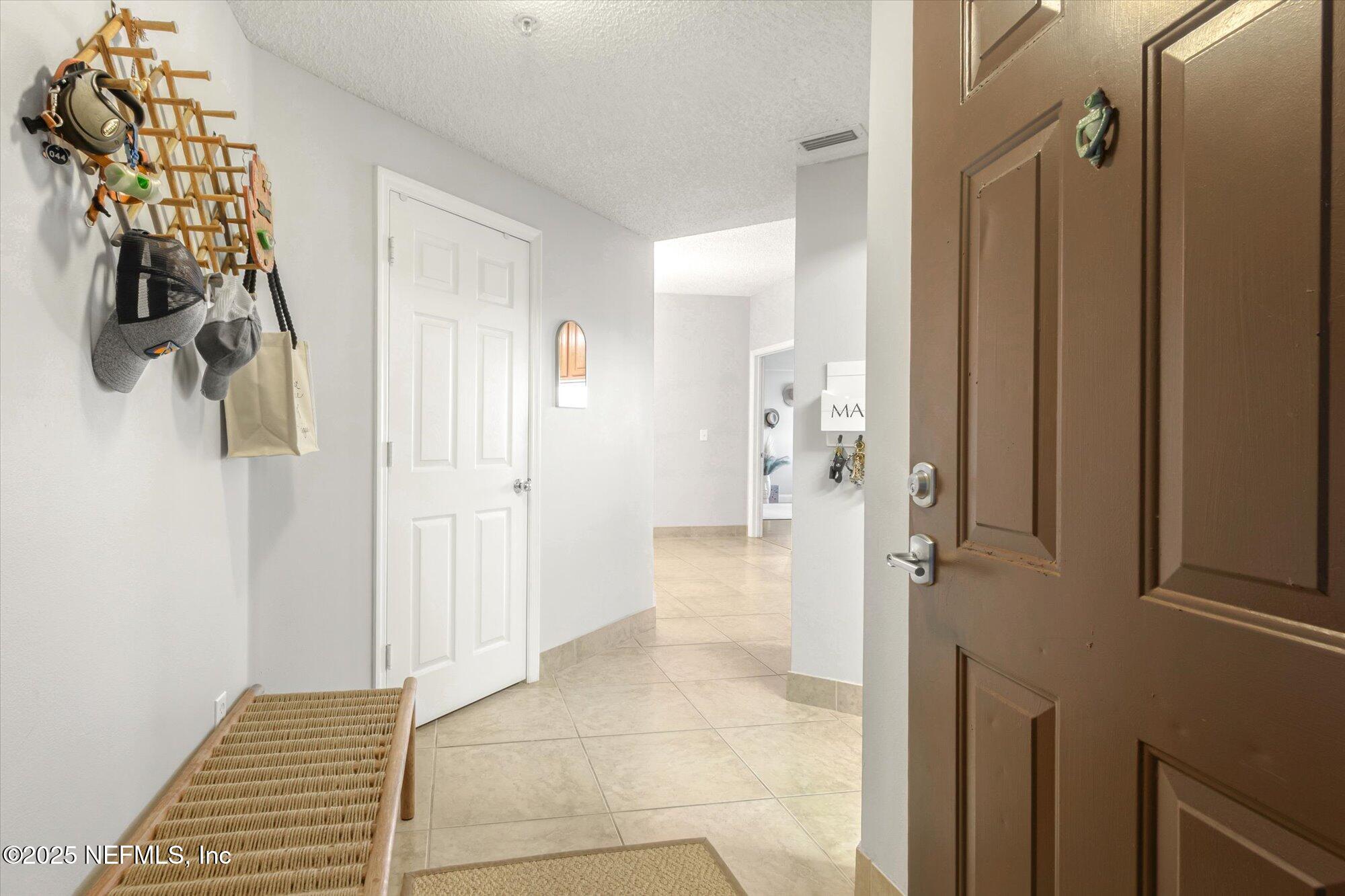 4000 GRANDE VISTA Boulevard 15-206