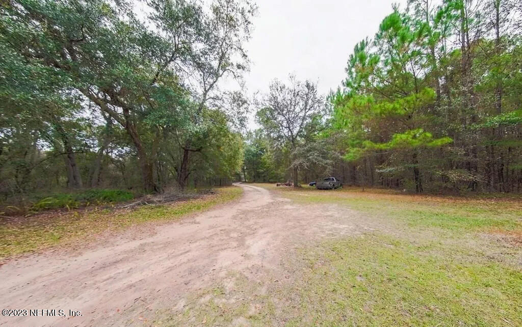 Palatka, FL home for sale located at 150 Union Grove Cemetery Road, Palatka, FL 32177