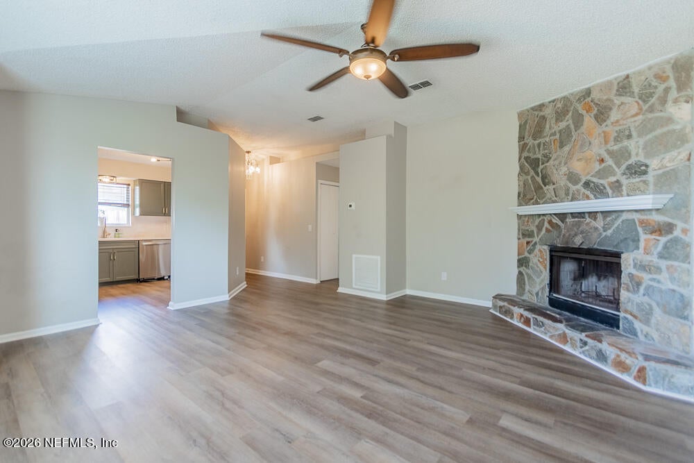 1067 HIBISCUS Street