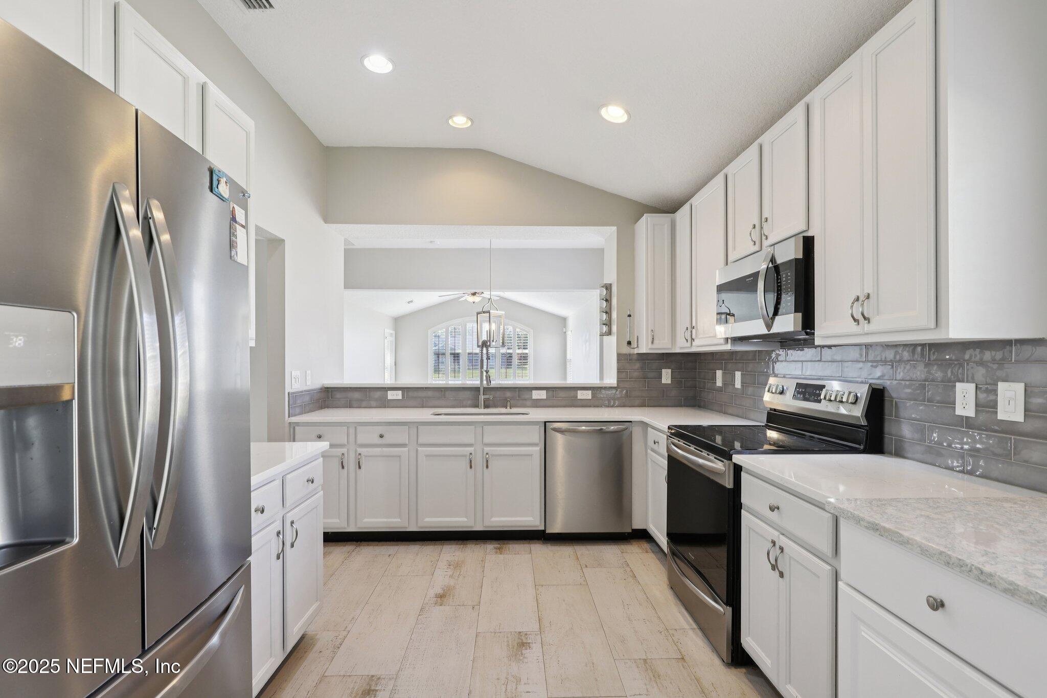 1830 COPPER STONE Drive E