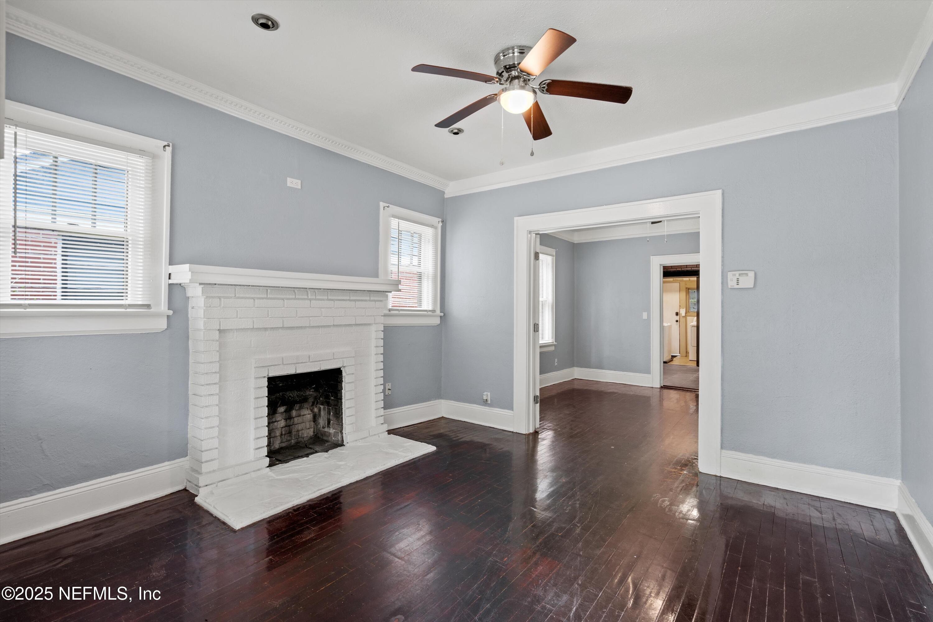 2531 DELLWOOD Avenue