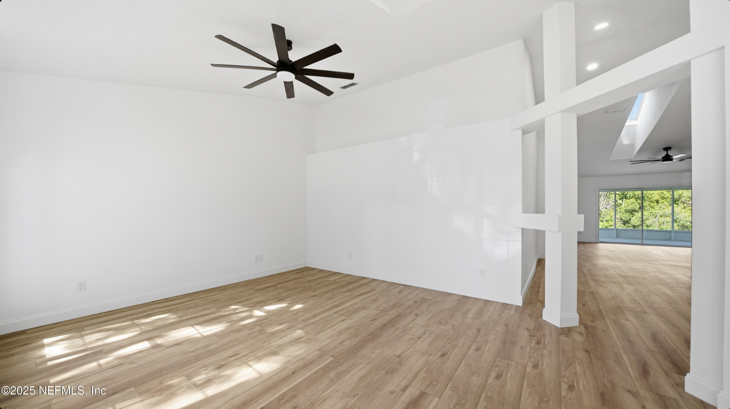 2109 HOVINGTON Circle W