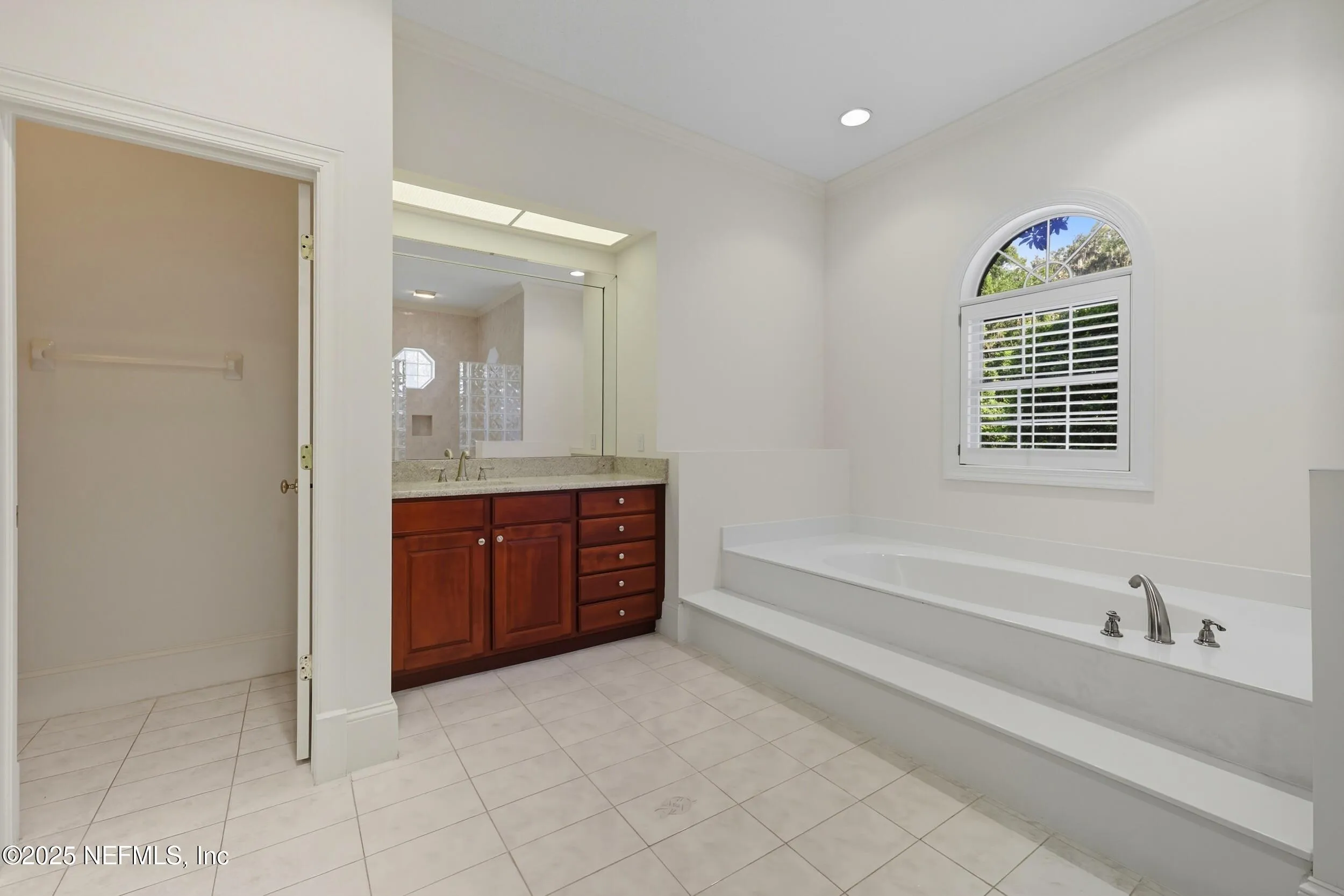 Jacksonville, Florida 32223, United States, 5 Bedrooms Bedrooms, ,5 BathroomsBathrooms,Residential,Active,216114