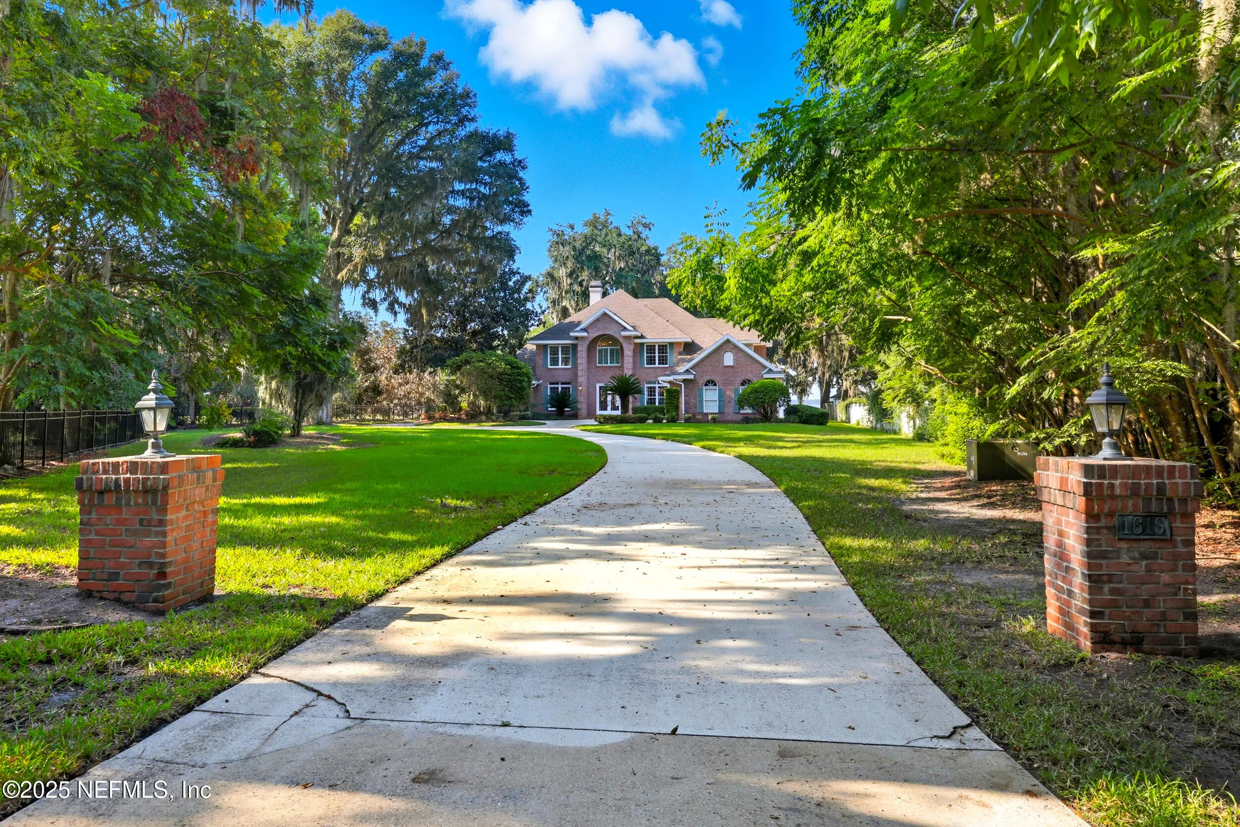 Jacksonville, Florida 32223, United States, 5 Bedrooms Bedrooms, ,5 BathroomsBathrooms,Residential,Active,216114