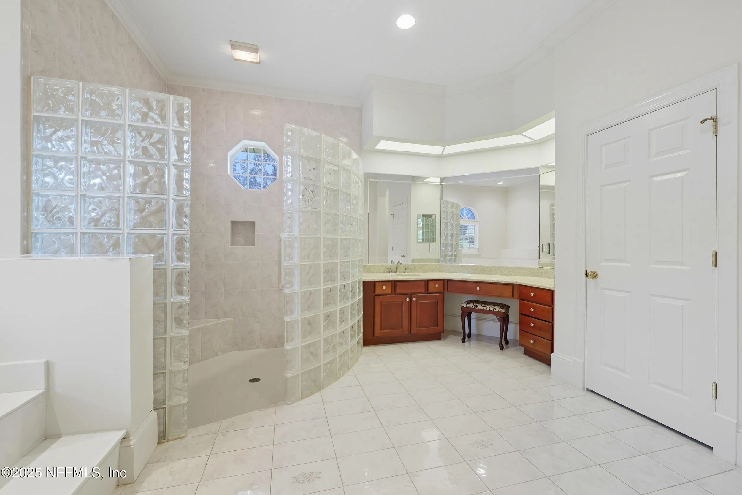 Jacksonville, Florida 32223, United States, 5 Bedrooms Bedrooms, ,5 BathroomsBathrooms,Residential,Active,216114