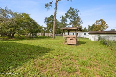 A home in Middleburg