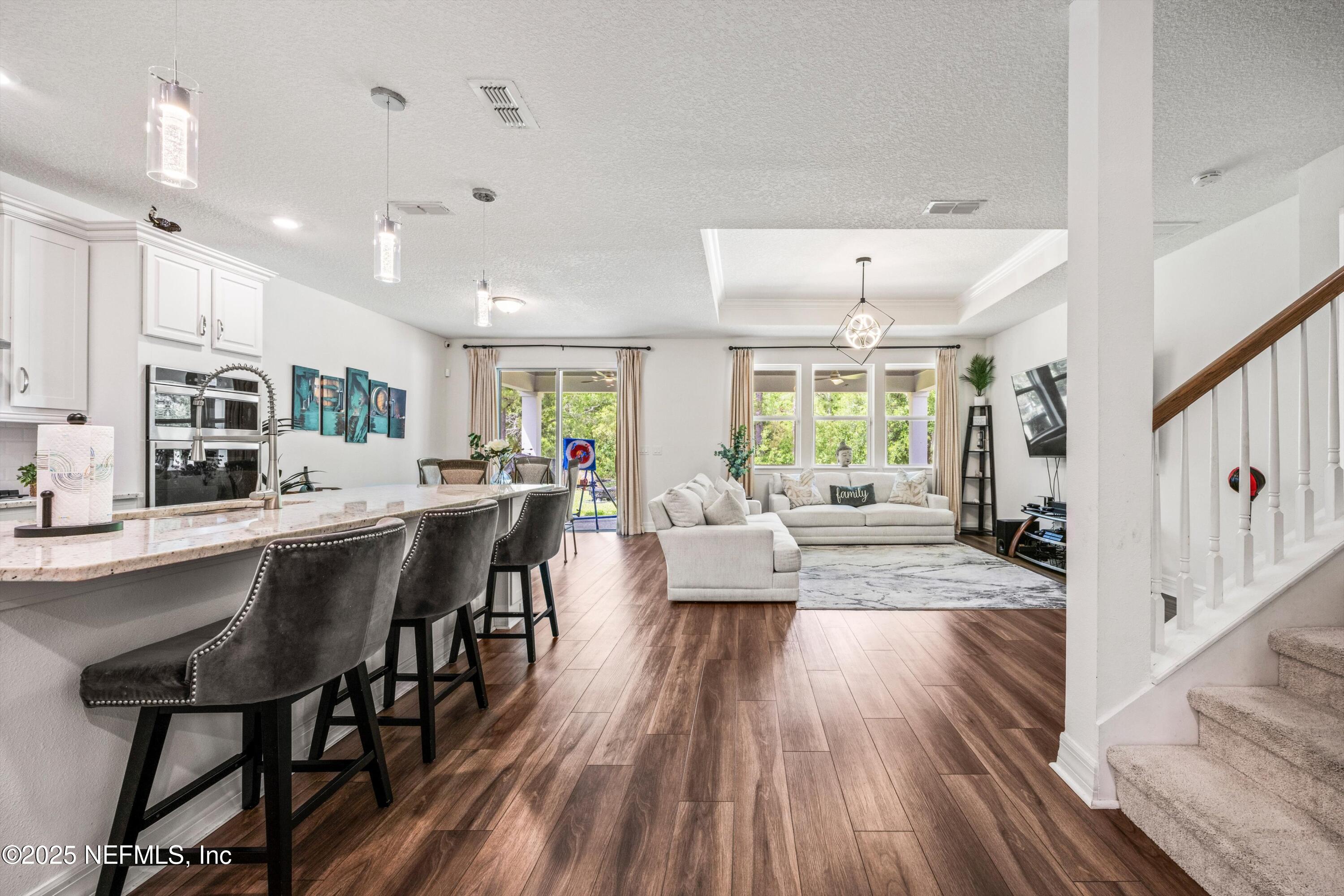 287 MYRTLE OAK Court