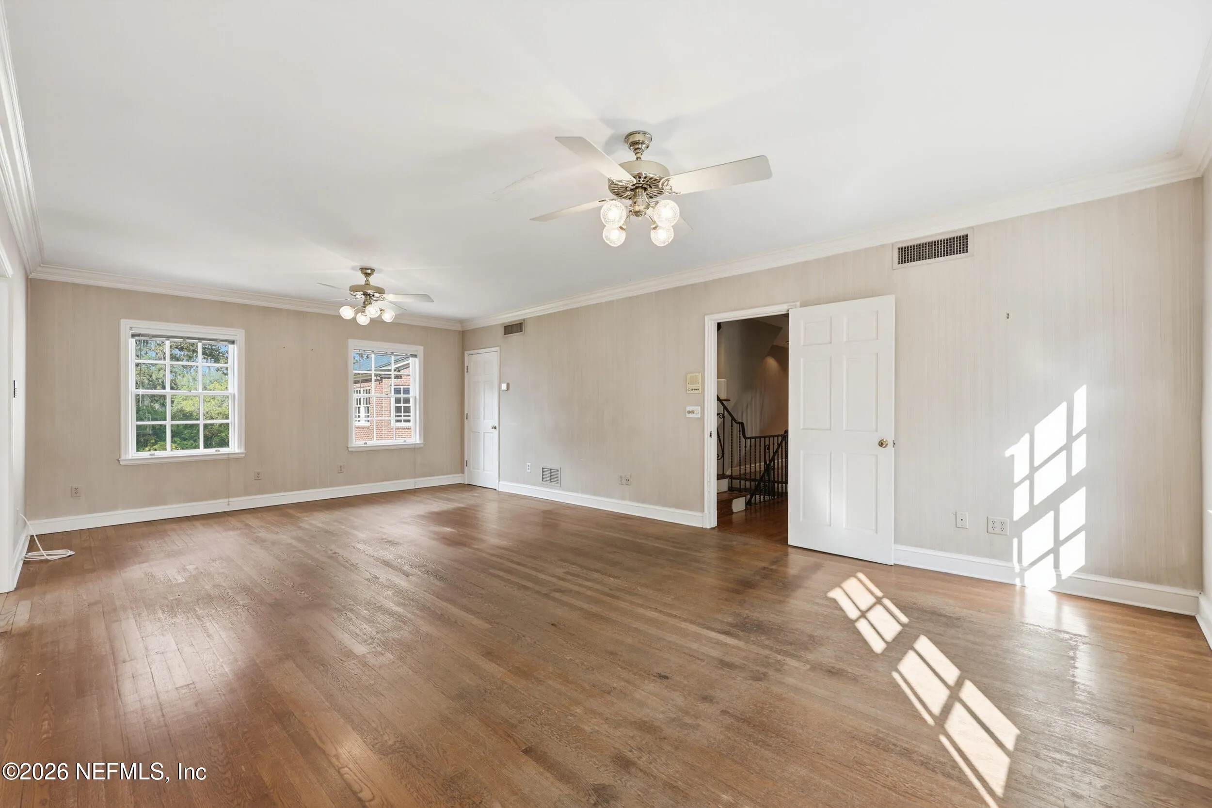 Jacksonville, Florida, 32207, United States, 6 Bedrooms Bedrooms, ,5 BathroomsBathrooms,Residential,Active,2009352