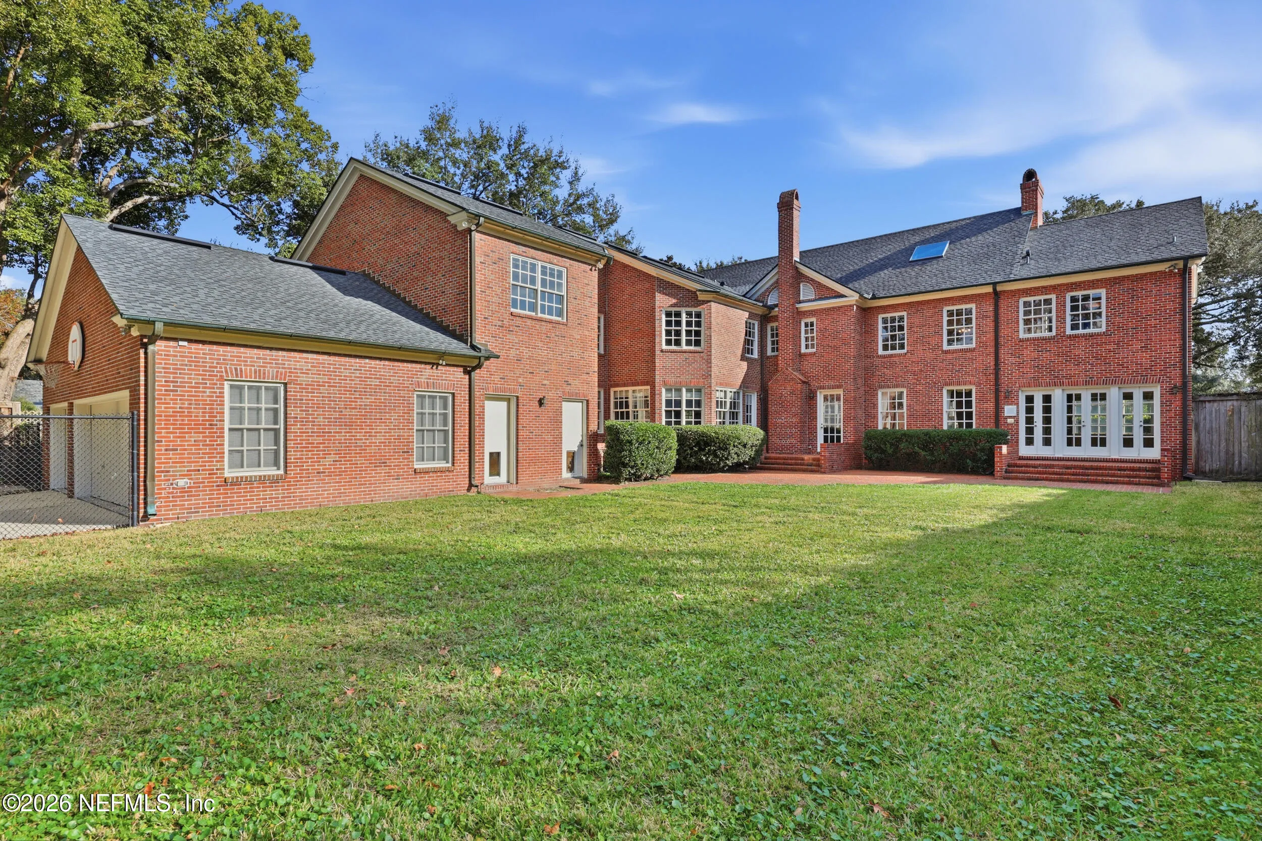 Jacksonville, Florida, 32207, United States, 6 Bedrooms Bedrooms, ,5 BathroomsBathrooms,Residential,Active,2009352