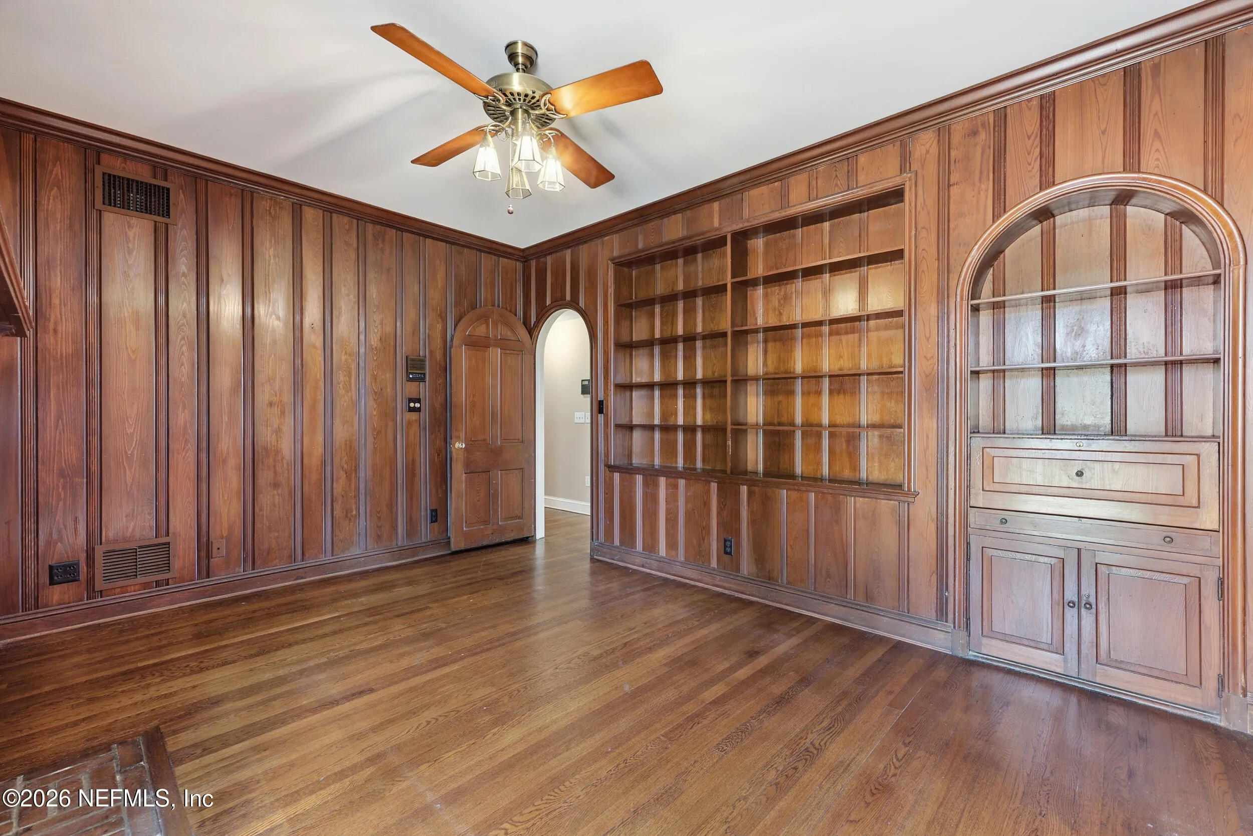 Jacksonville, Florida, 32207, United States, 6 Bedrooms Bedrooms, ,5 BathroomsBathrooms,Residential,Active,2009352