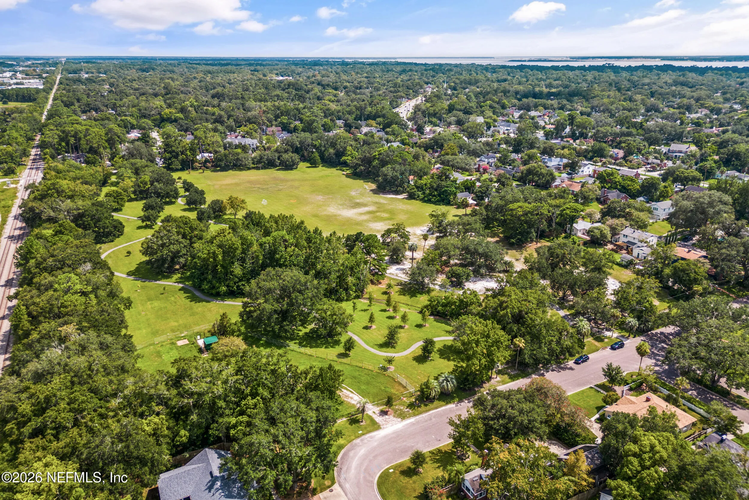 Jacksonville, Florida, 32207, United States, 6 Bedrooms Bedrooms, ,5 BathroomsBathrooms,Residential,Active,2009352
