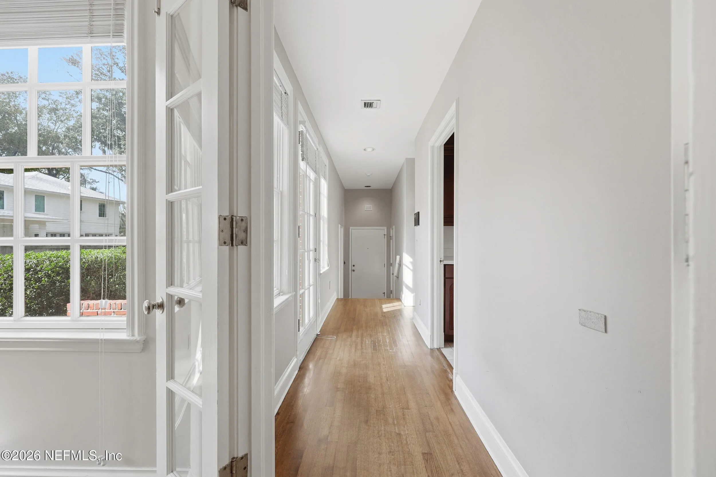 Jacksonville, Florida, 32207, United States, 6 Bedrooms Bedrooms, ,5 BathroomsBathrooms,Residential,Active,2009352