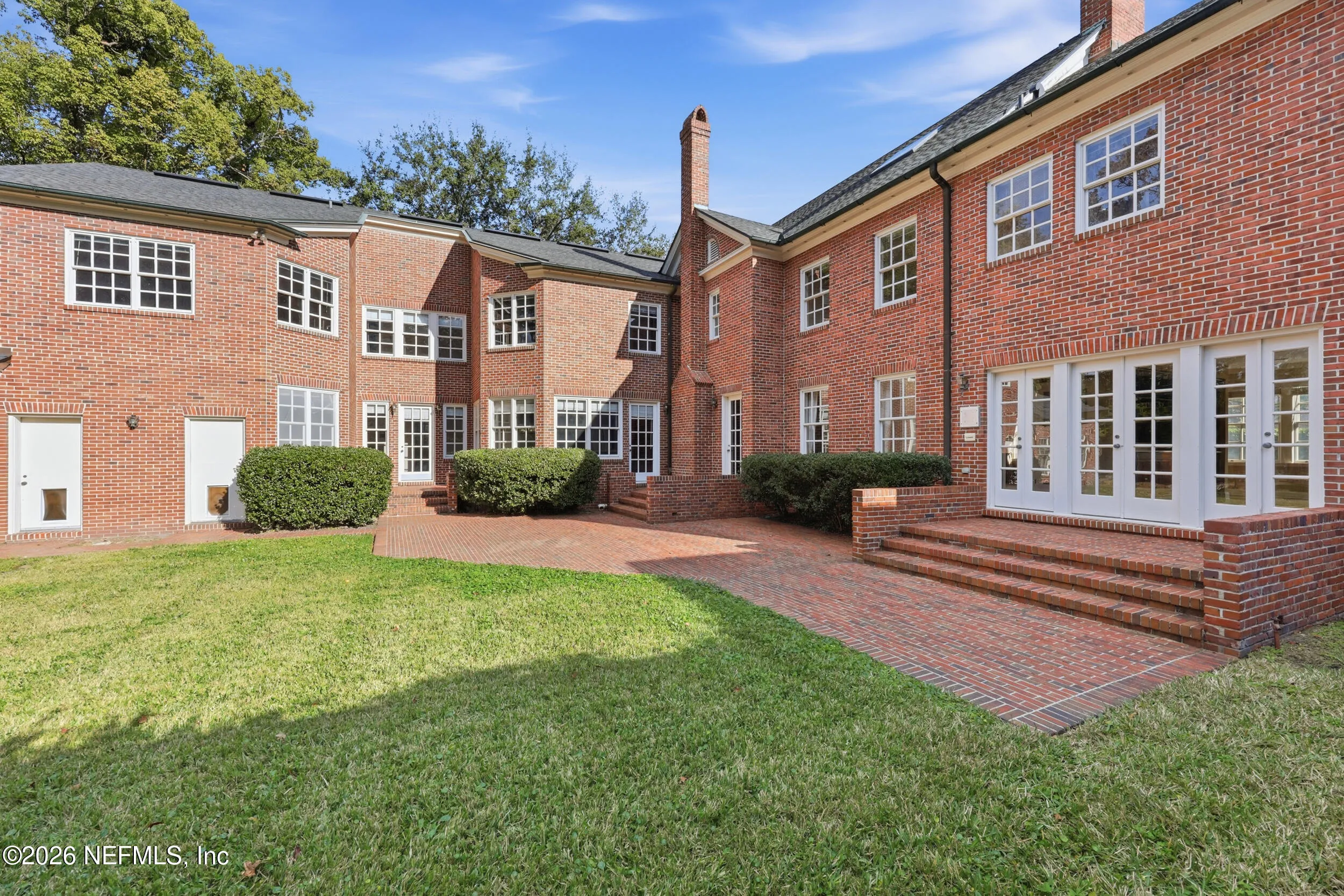 Jacksonville, Florida, 32207, United States, 6 Bedrooms Bedrooms, ,5 BathroomsBathrooms,Residential,Active,2009352