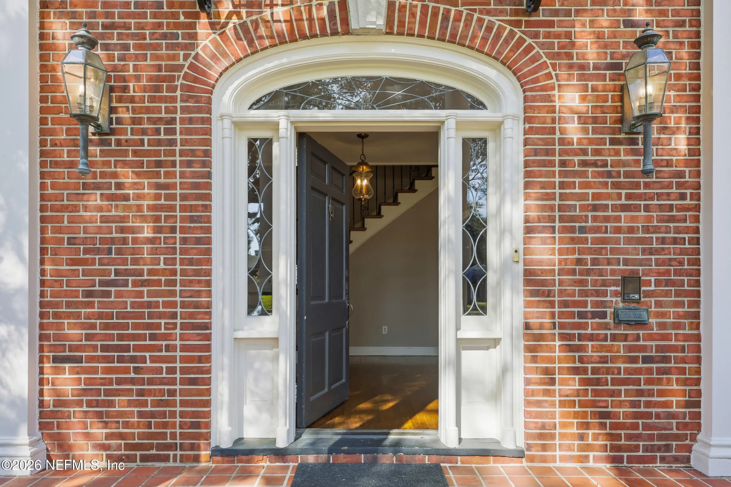 Jacksonville, Florida, 32207, United States, 6 Bedrooms Bedrooms, ,5 BathroomsBathrooms,Residential,Active,2009352