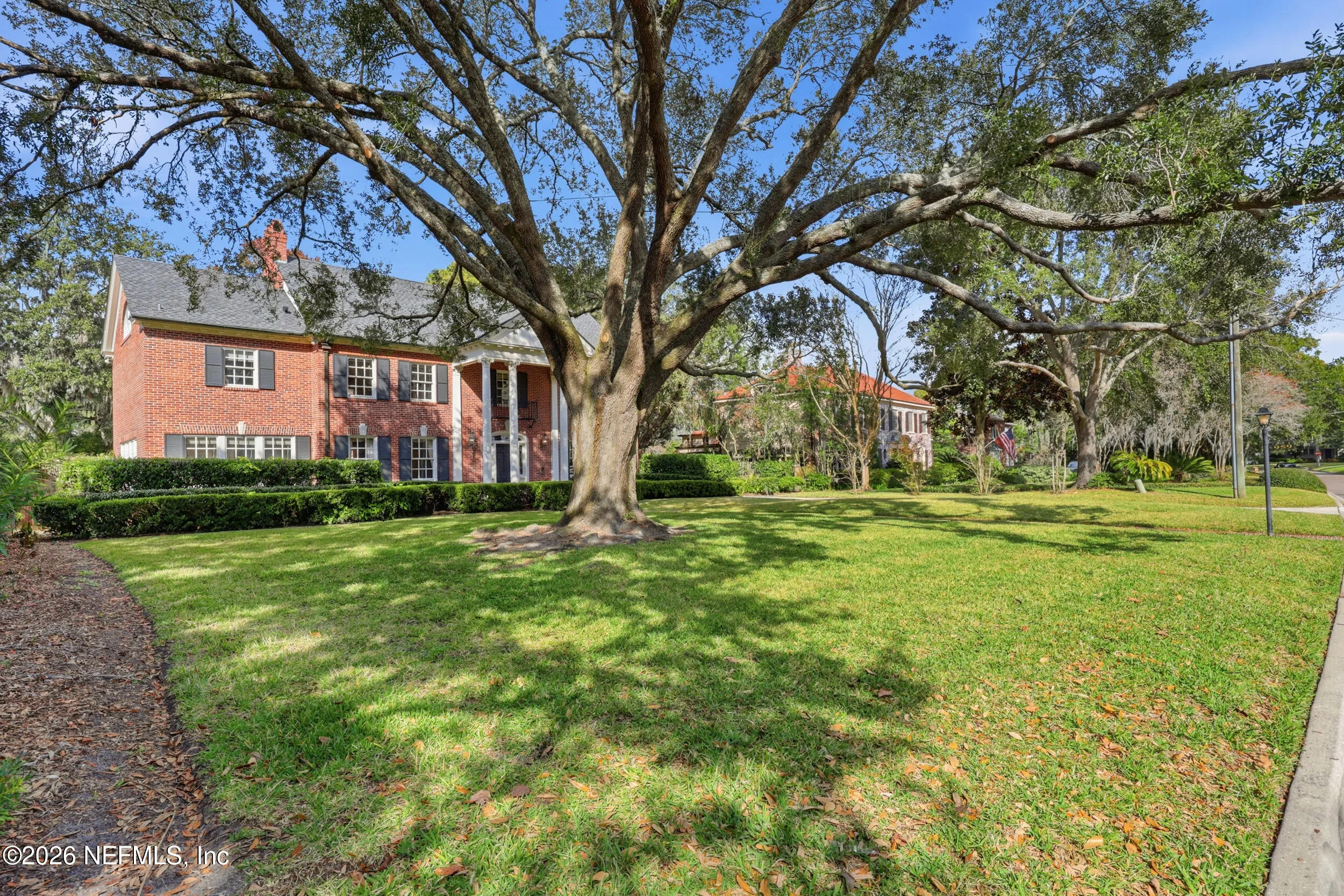Jacksonville, Florida, 32207, United States, 6 Bedrooms Bedrooms, ,5 BathroomsBathrooms,Residential,Active,2009352