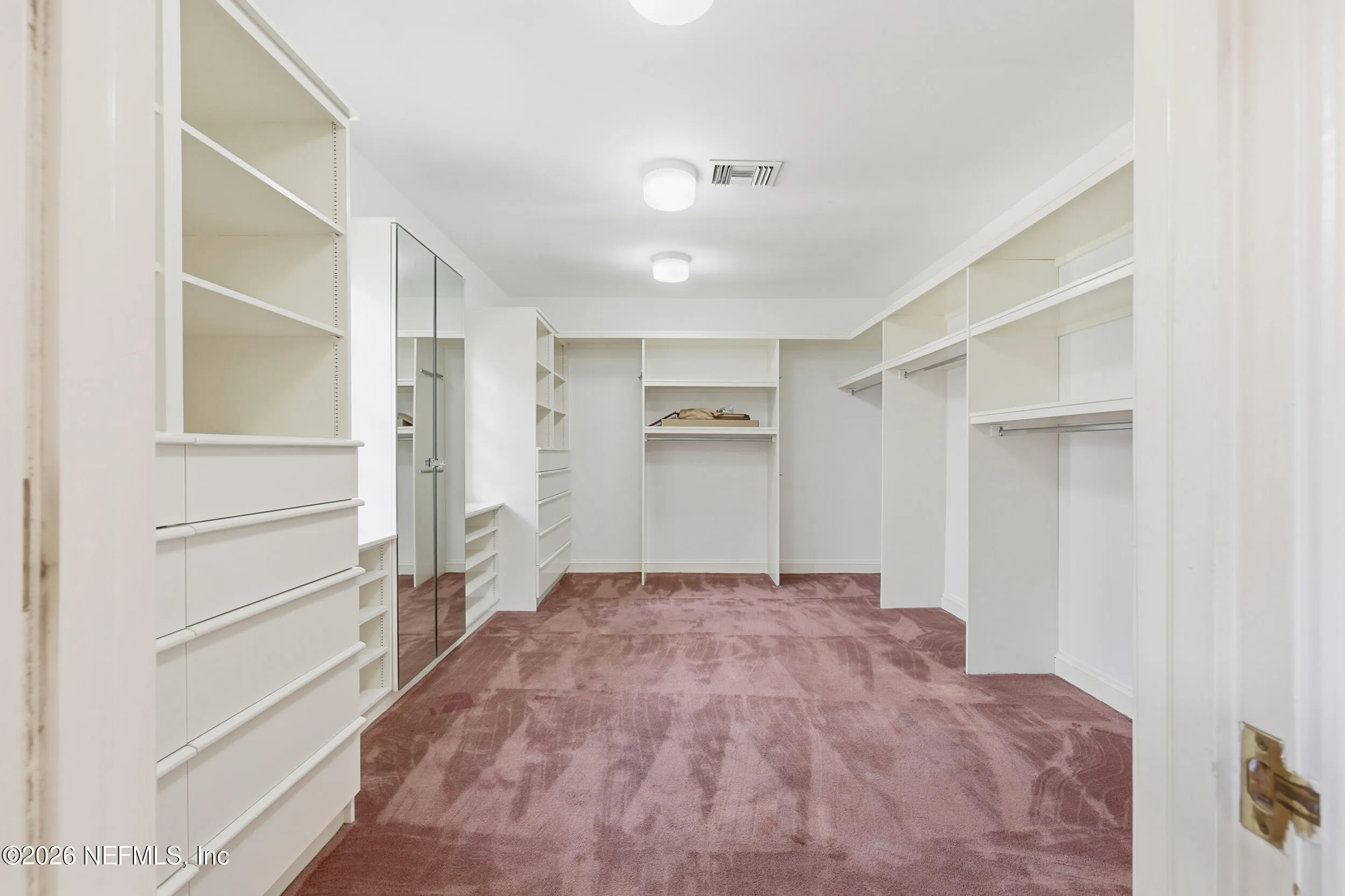 Jacksonville, Florida, 32207, United States, 6 Bedrooms Bedrooms, ,5 BathroomsBathrooms,Residential,Active,2009352