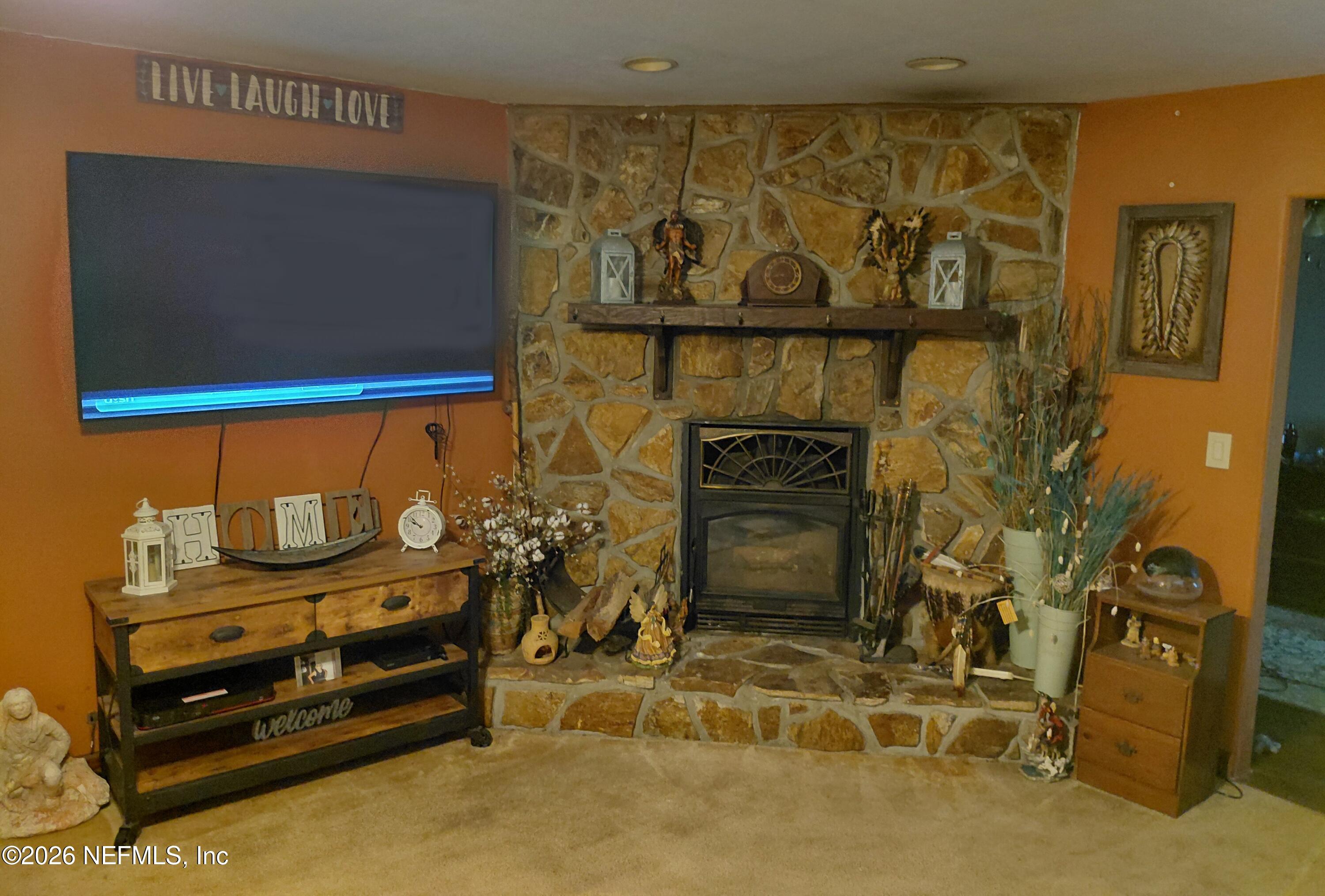 5824 JONES CREEK Road