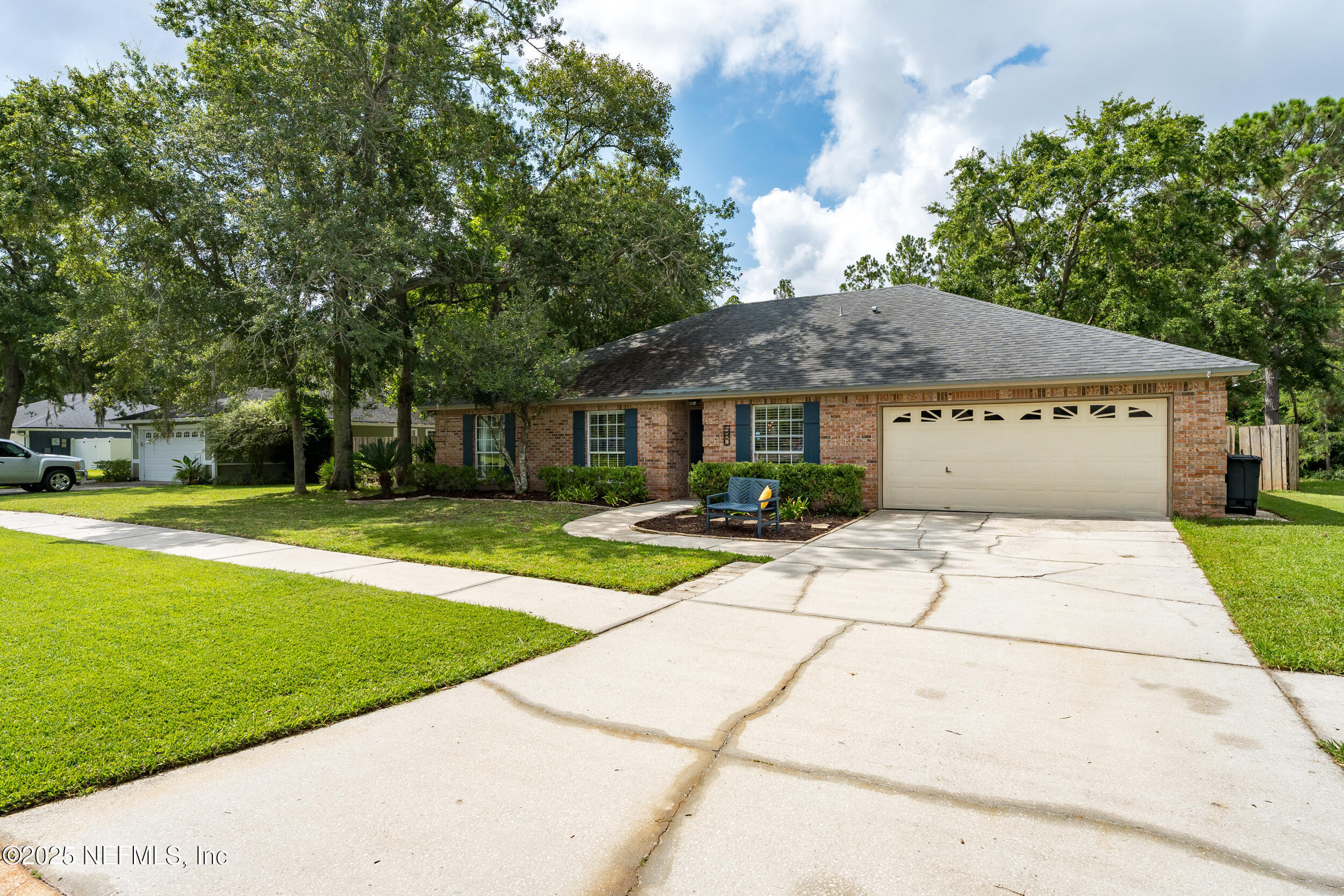 580 COZYBROOK Lane