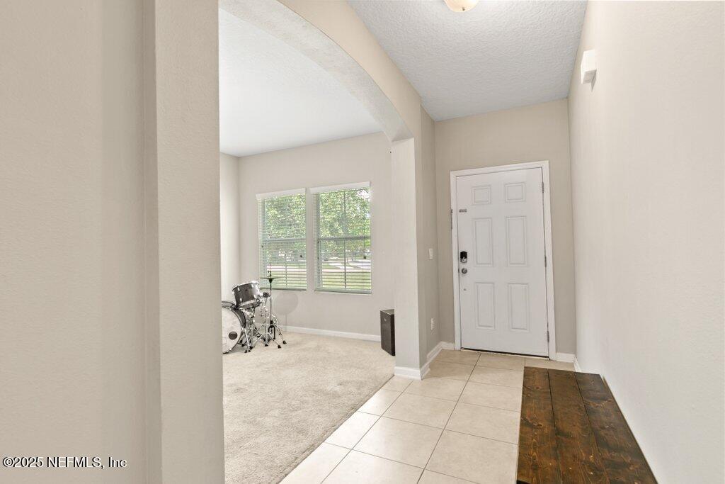 117 MISSION COVE Circle