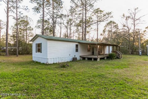 A home in Middleburg