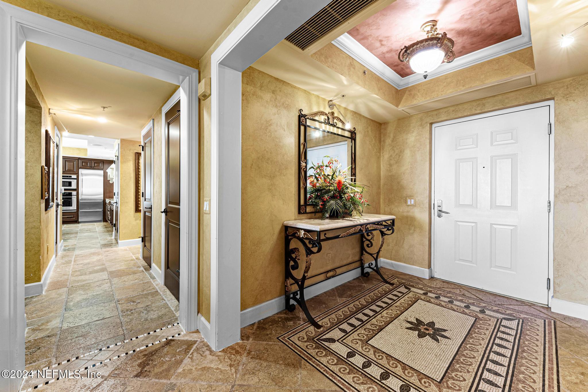 1031 1ST Street S 1007