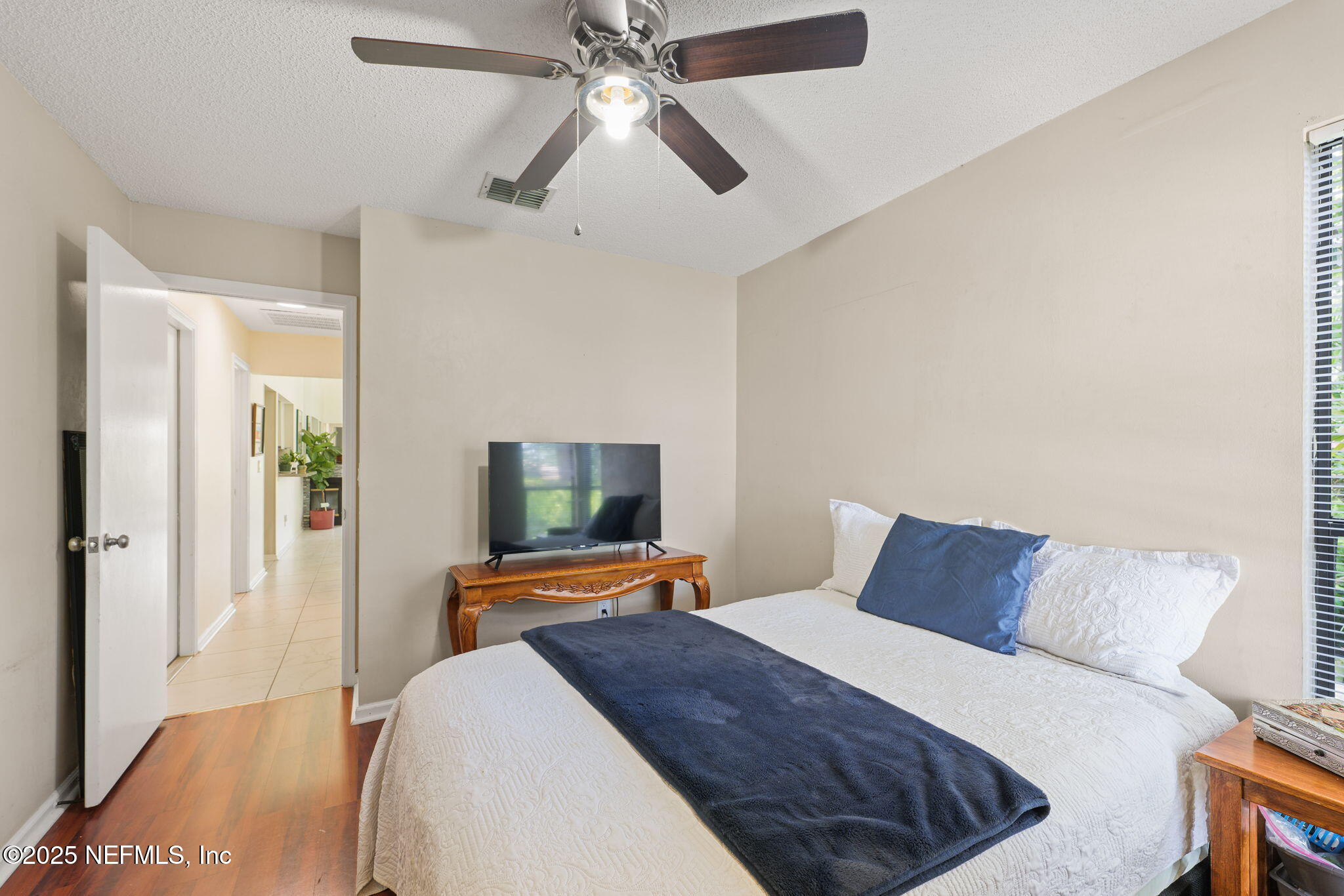9241 ARBOLITA Way