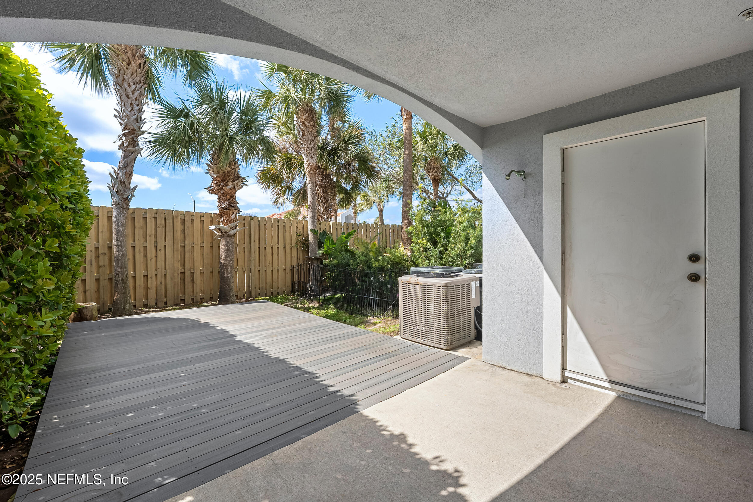 1330 2ND Street S E