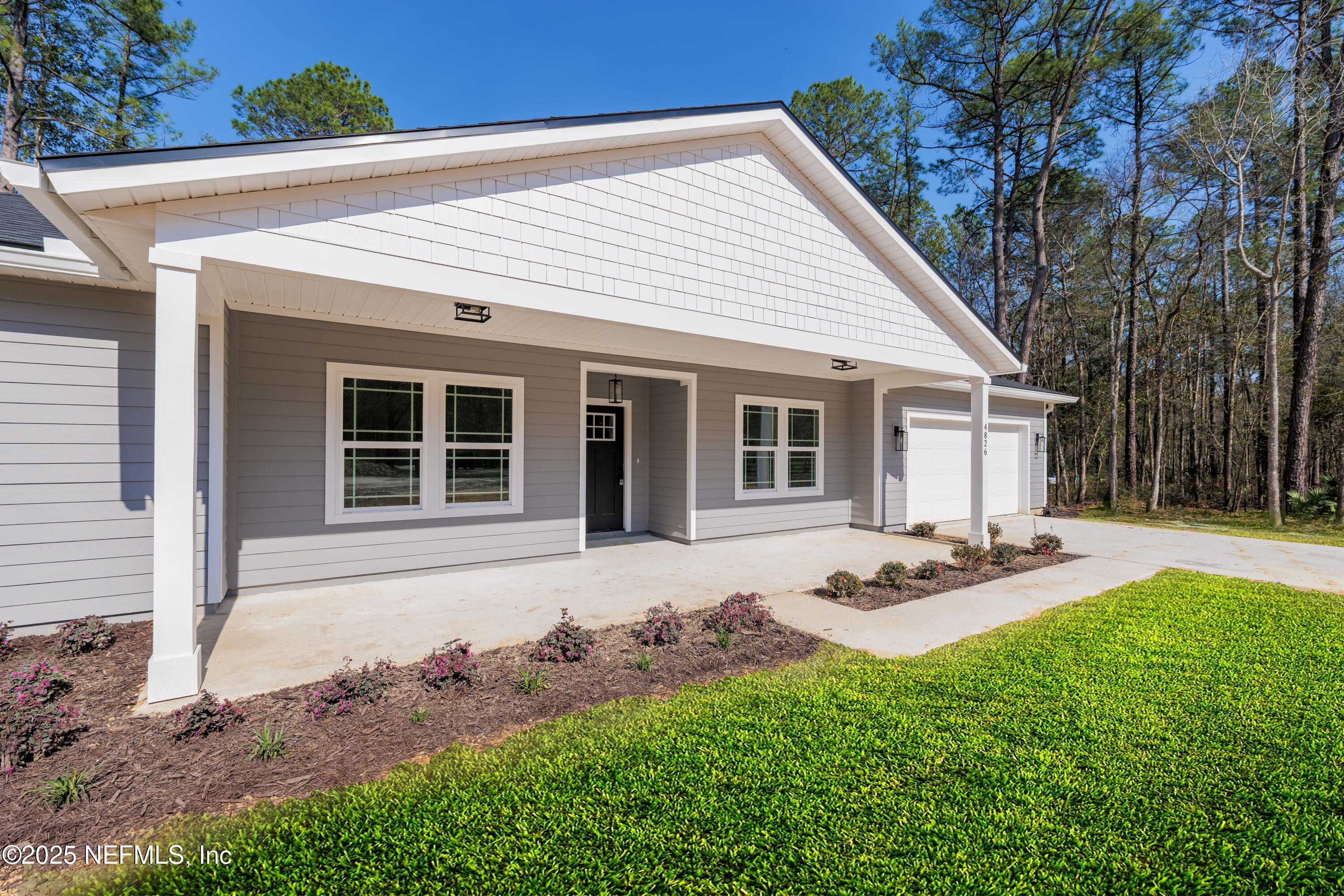 2226 S COCOA Avenue S