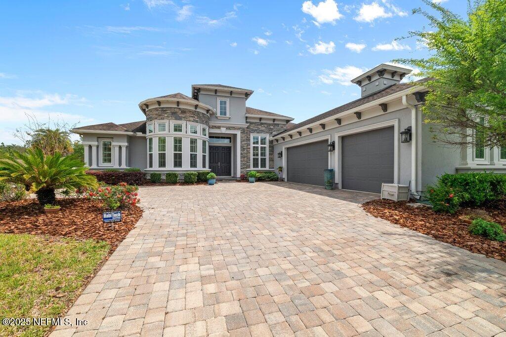 788 E DORCHESTER Drive